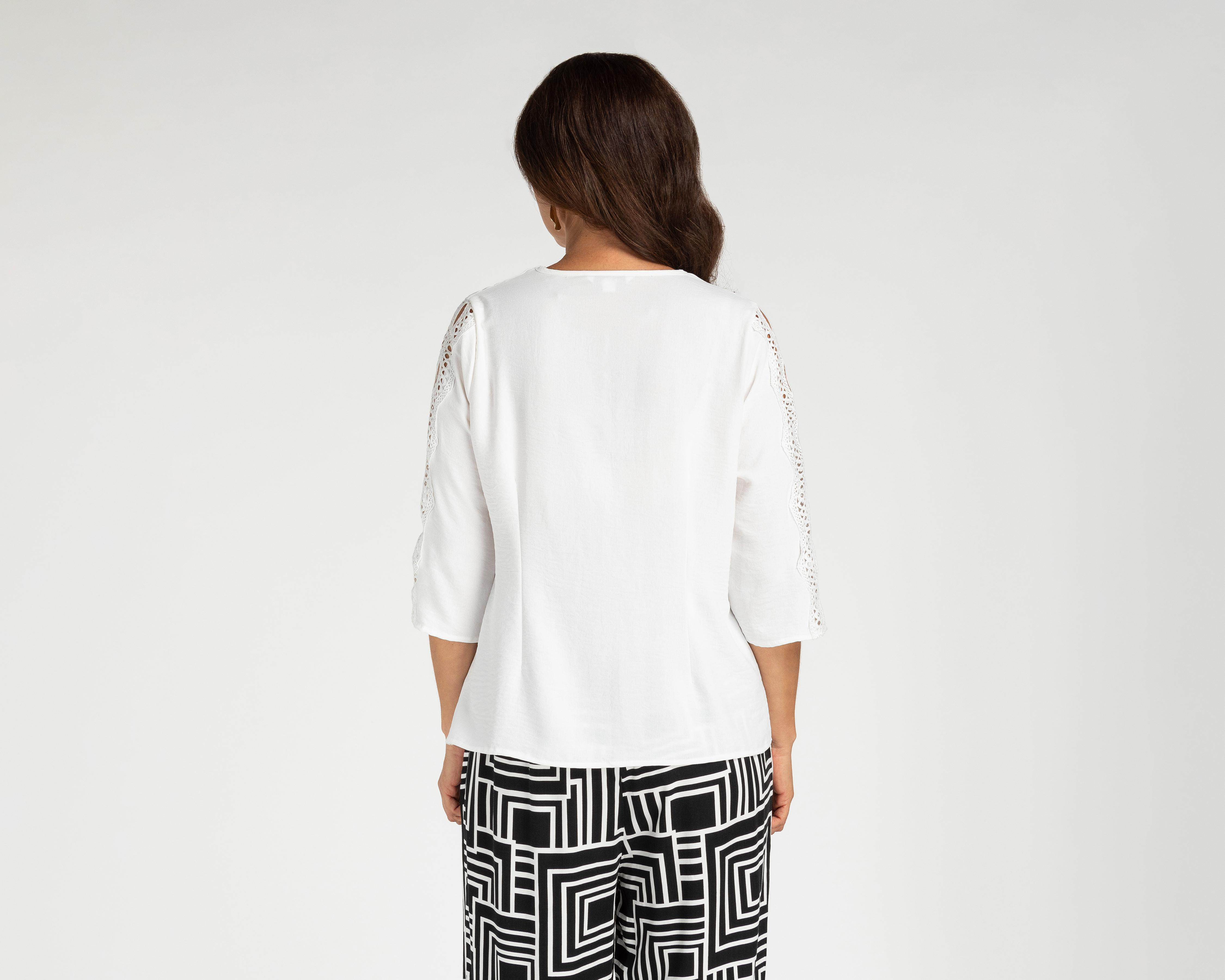 Foto 4 pulgar | Blusa Lady Sun con Guipur en Mangas para Mujer