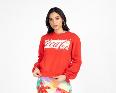 Foto 1 | Sudadera con Bolsa Coca-Cola para Mujer