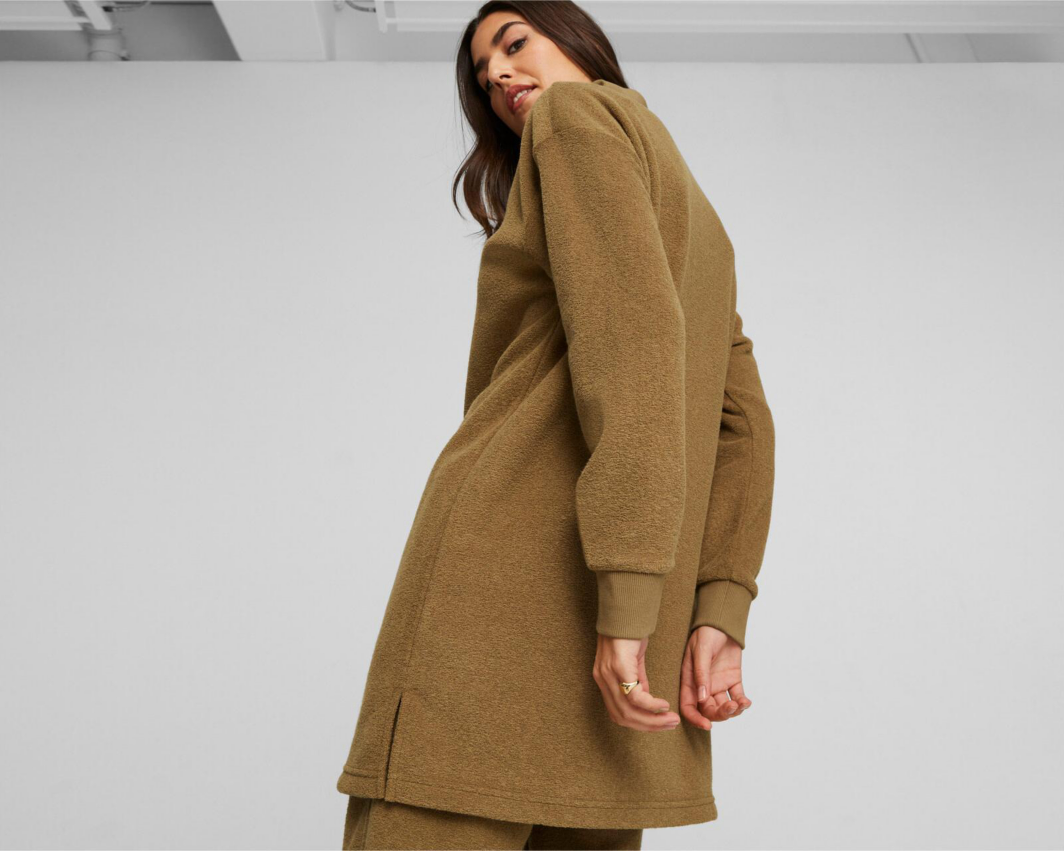 Foto 5 pulgar | Sudadera Puma HER Winterised Café con Cierre
