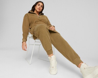 Foto 7 | Sudadera Puma HER Winterised Café con Cierre