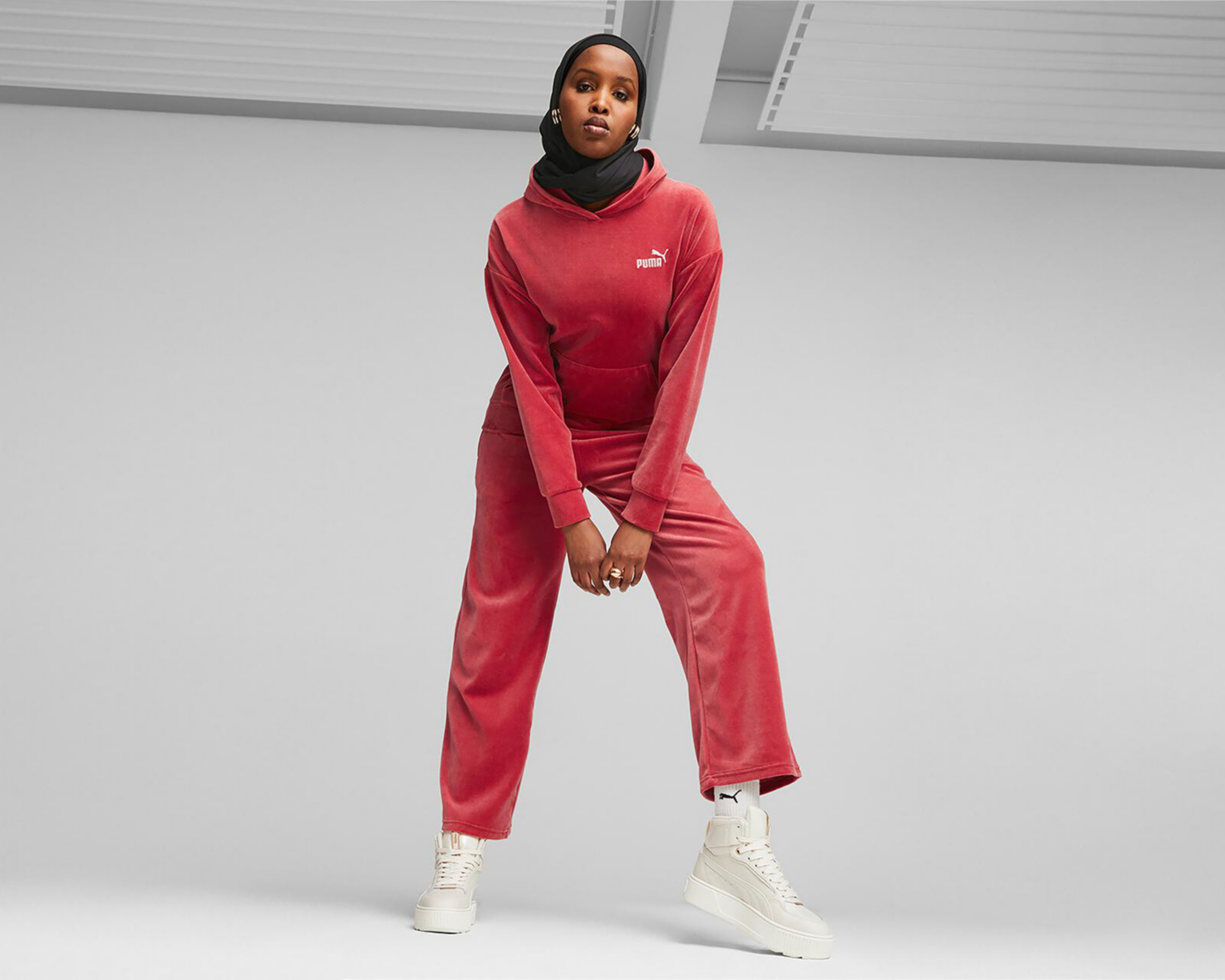 Foto 8 pulgar | Sudadera de Entrenamiento Puma con Capucha para Mujer