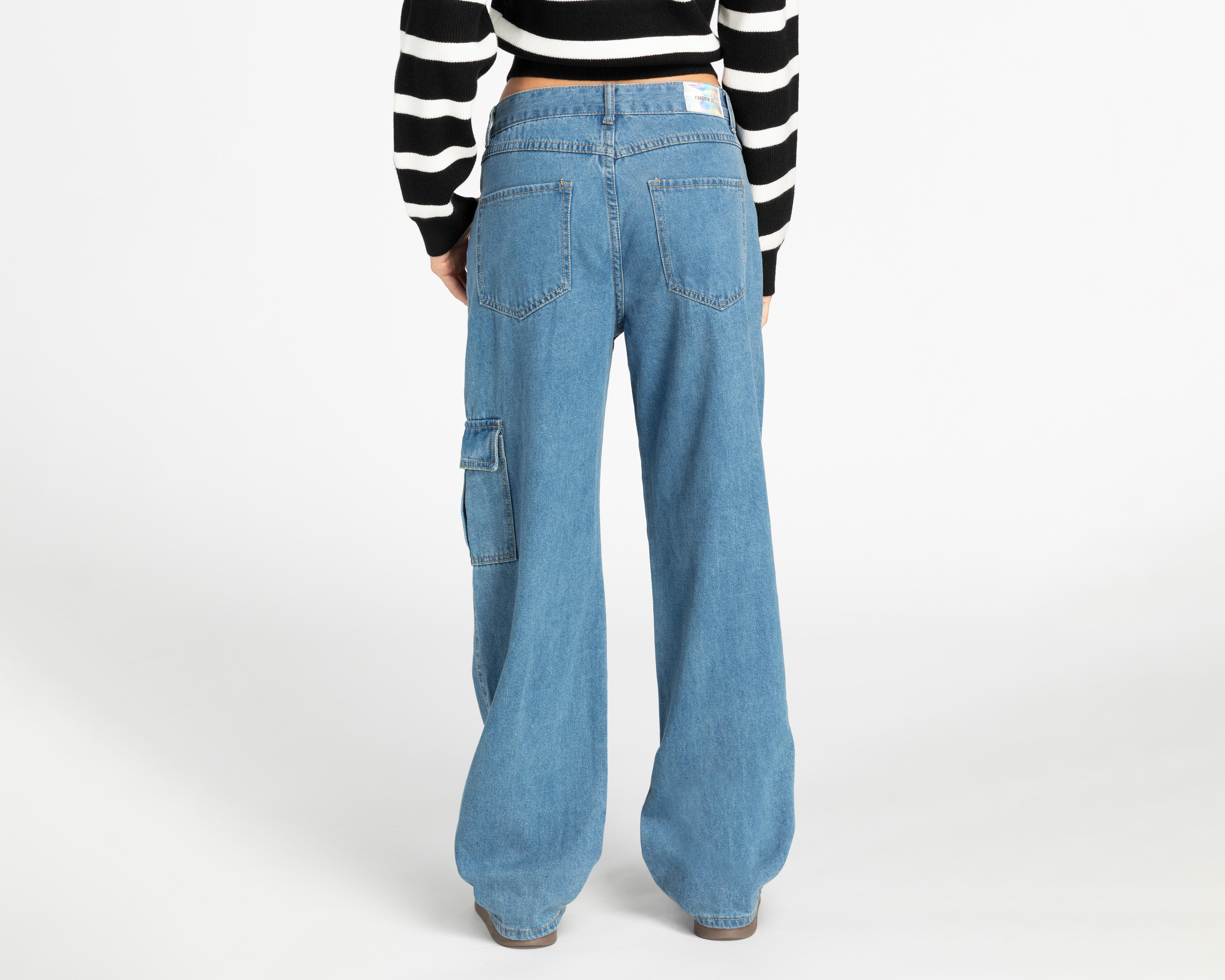 Foto 4 pulgar | Jeans Recto Forever 21 para Mujer