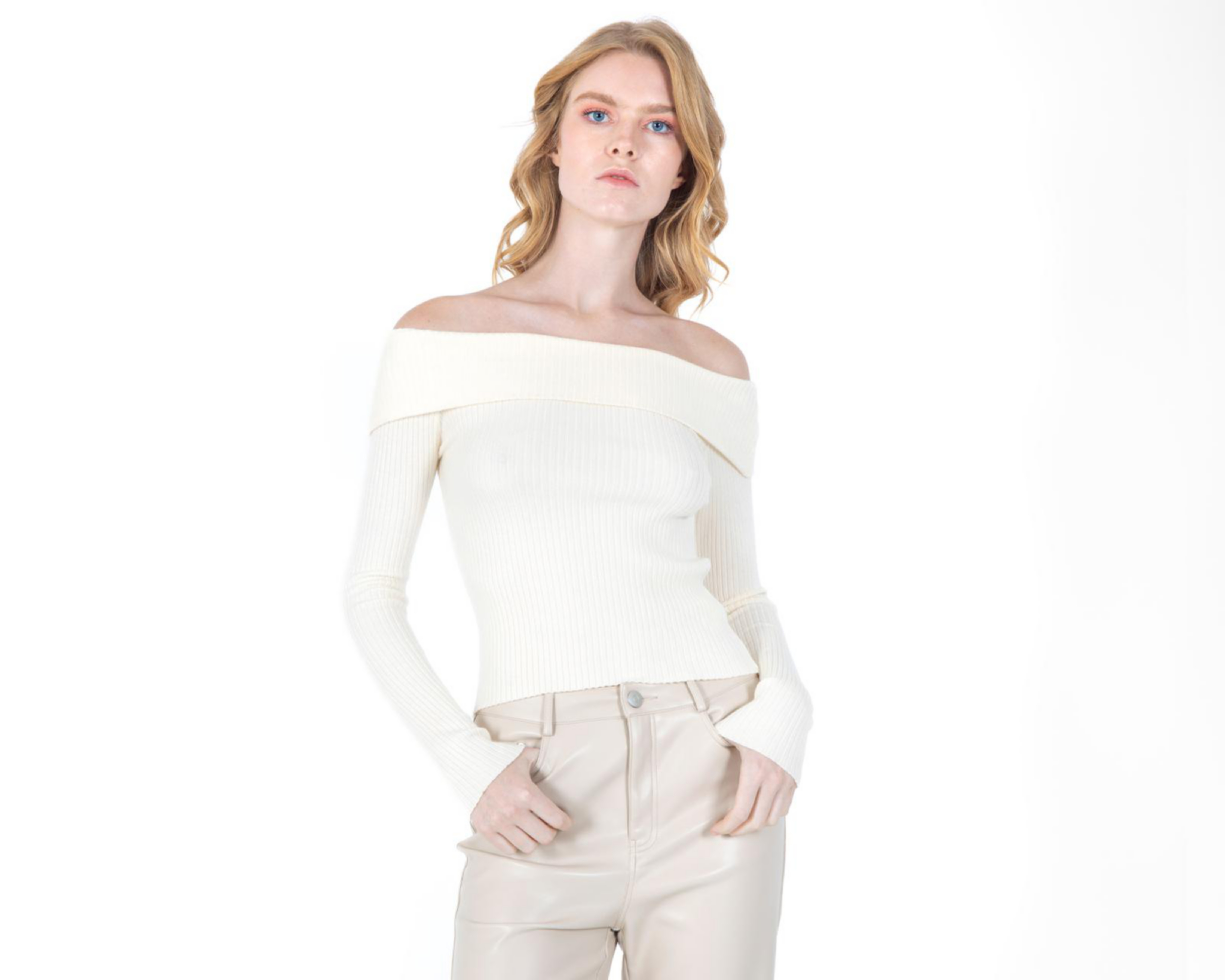 Blusa Forever 21 con Hombros Descubiertos para Mujer $280