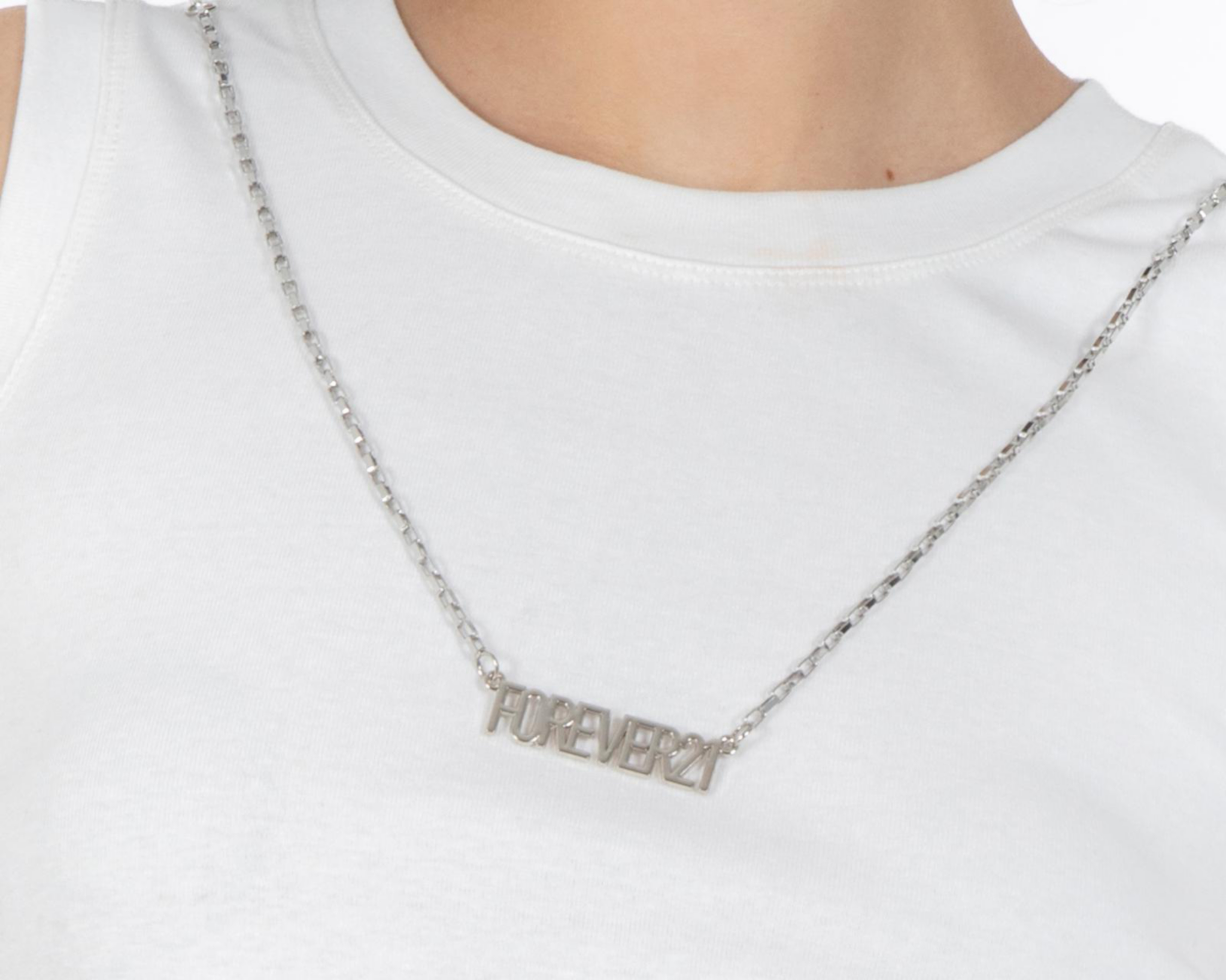 Foto 4 | Playera Forever 21 con Collar para Mujer