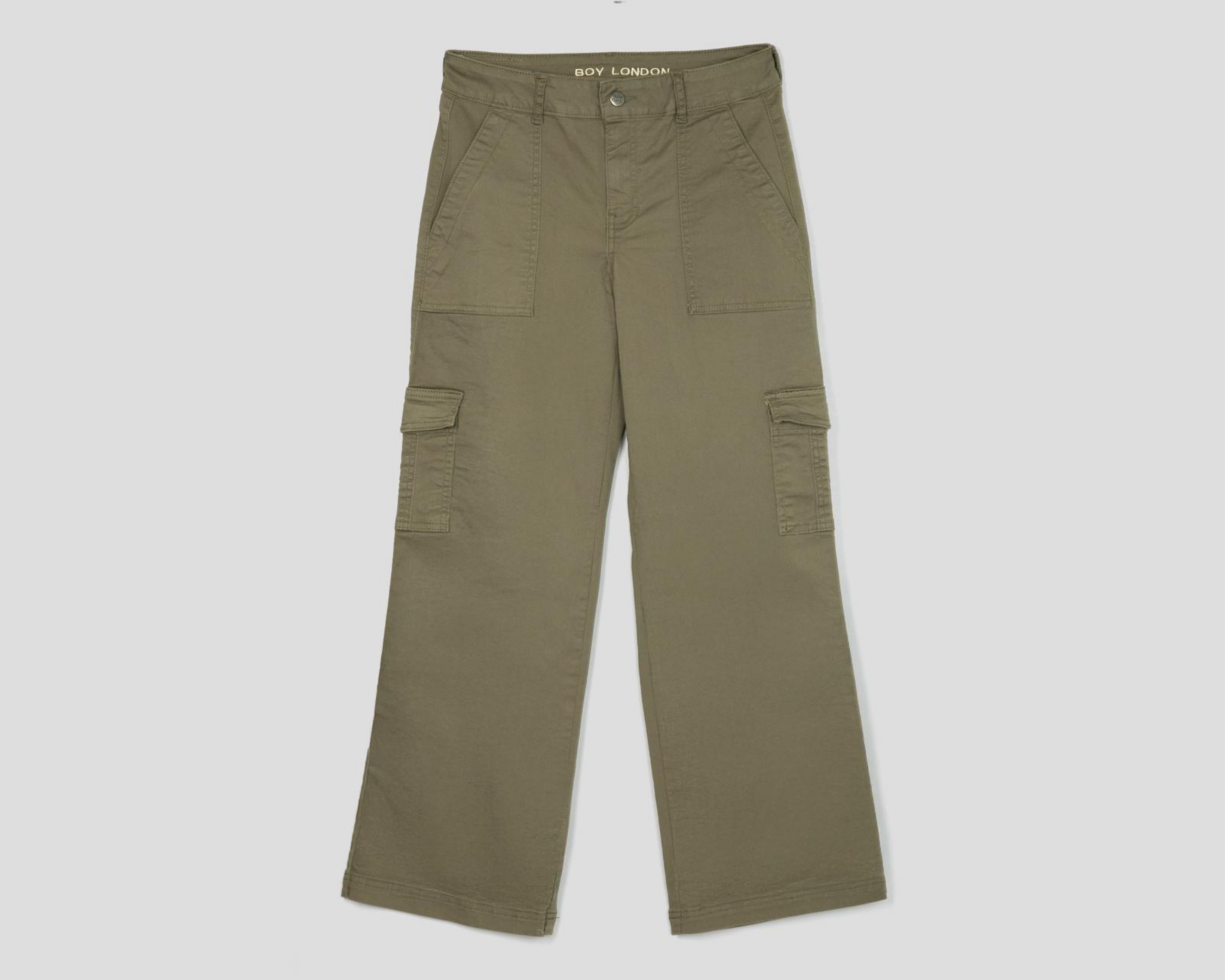 Foto 2 pulgar | Pantalón de Gabardina Boy London Verde para Mujer