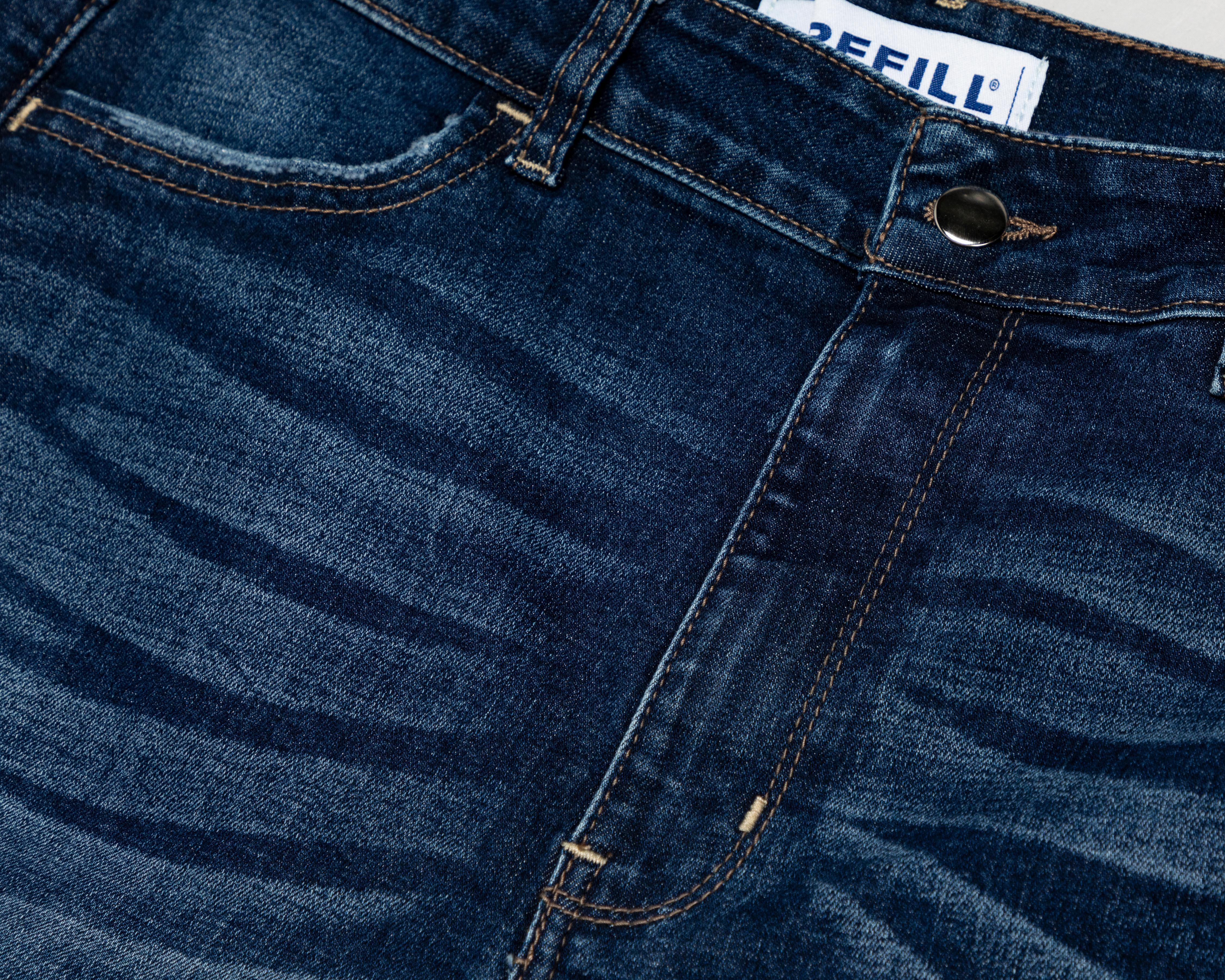 Foto 4 pulgar | Jeans Skinny Refill para Mujer