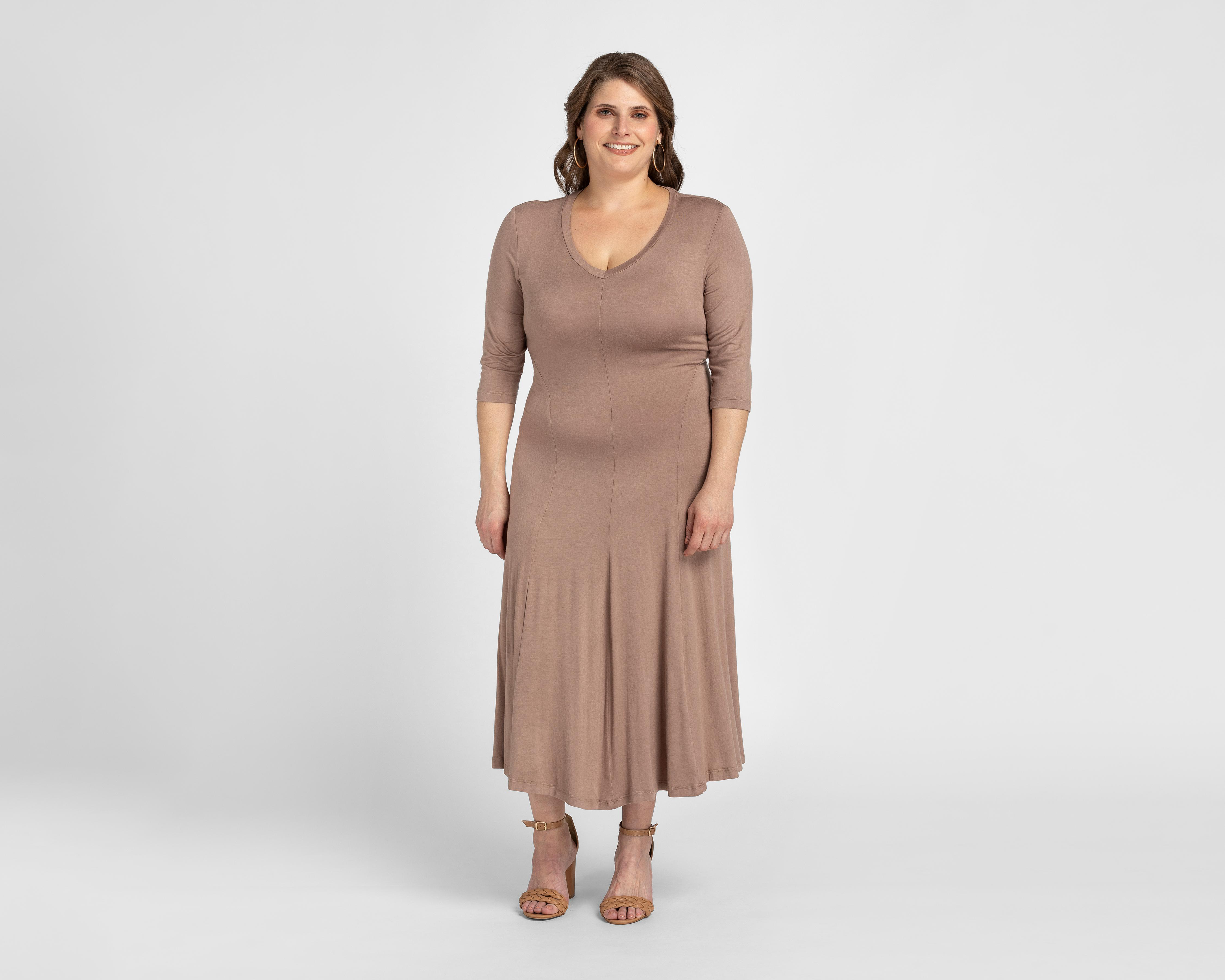 Foto 4 | Vestido Casual Sahara Café con Cuello V