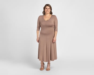 Foto 4 | Vestido Casual Sahara Café con Cuello V