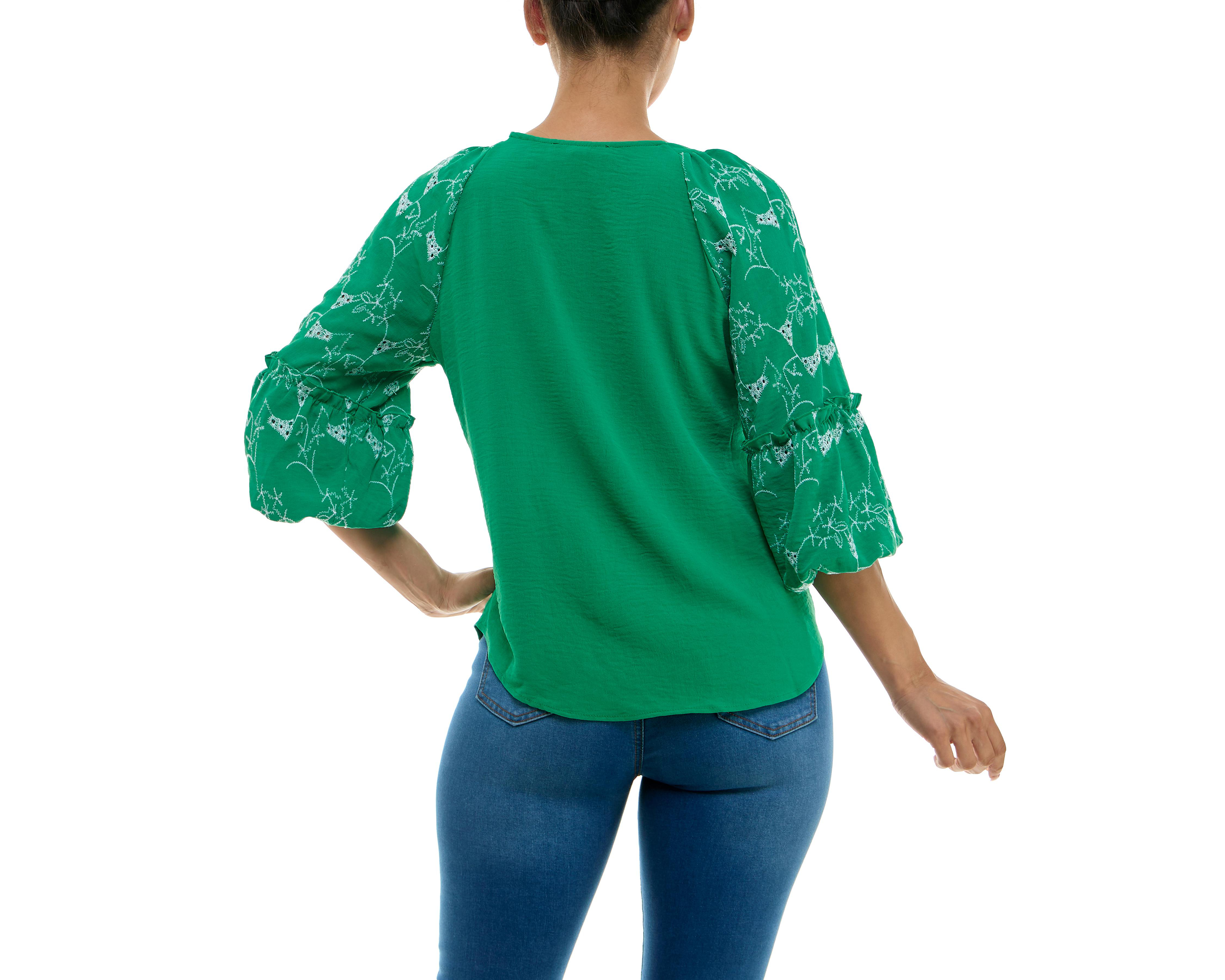 Foto 4 pulgar | Blusa Adrienne Vittadini con Botones y Corte Láser