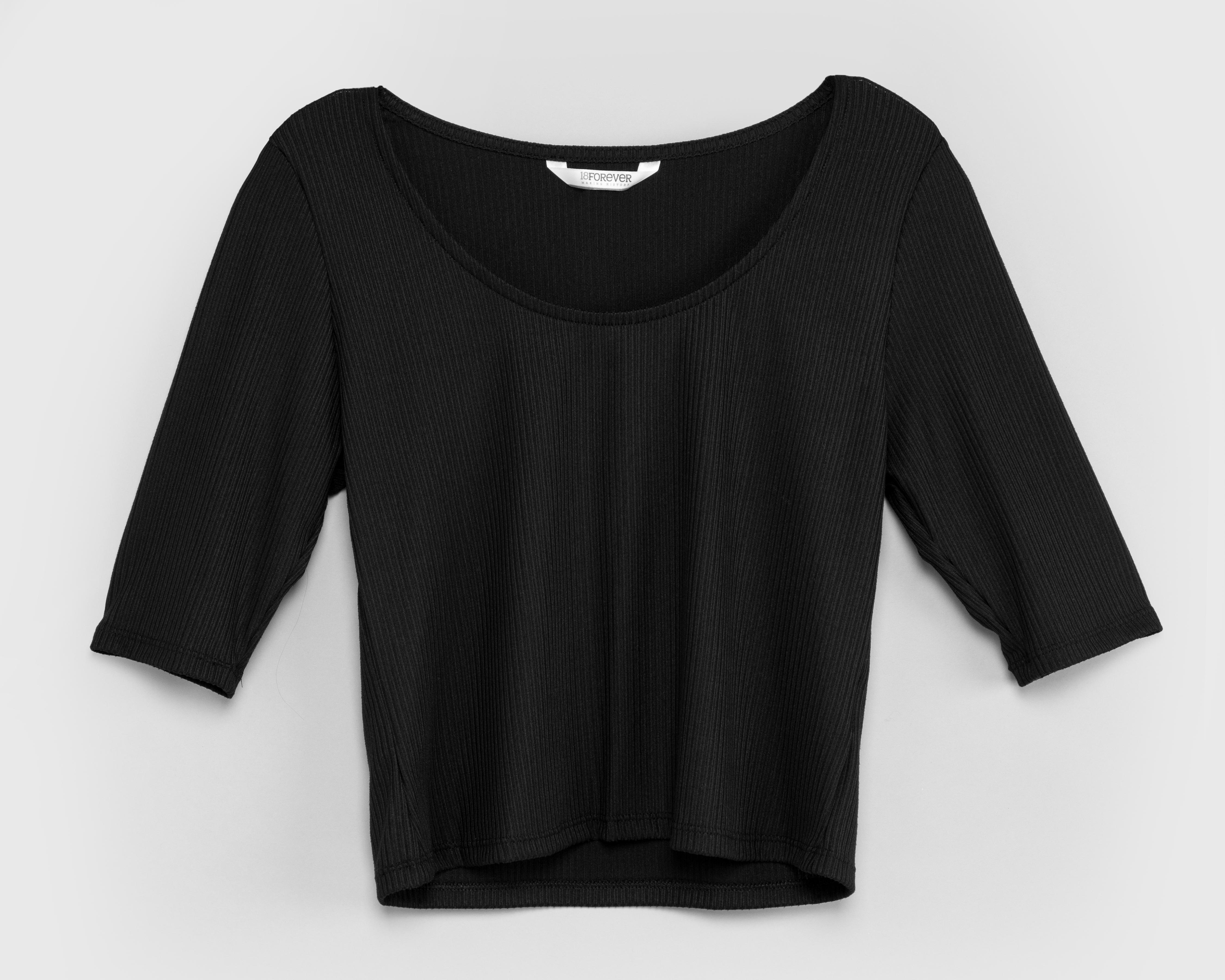 Blusa 18 Forever Negra para Mujer