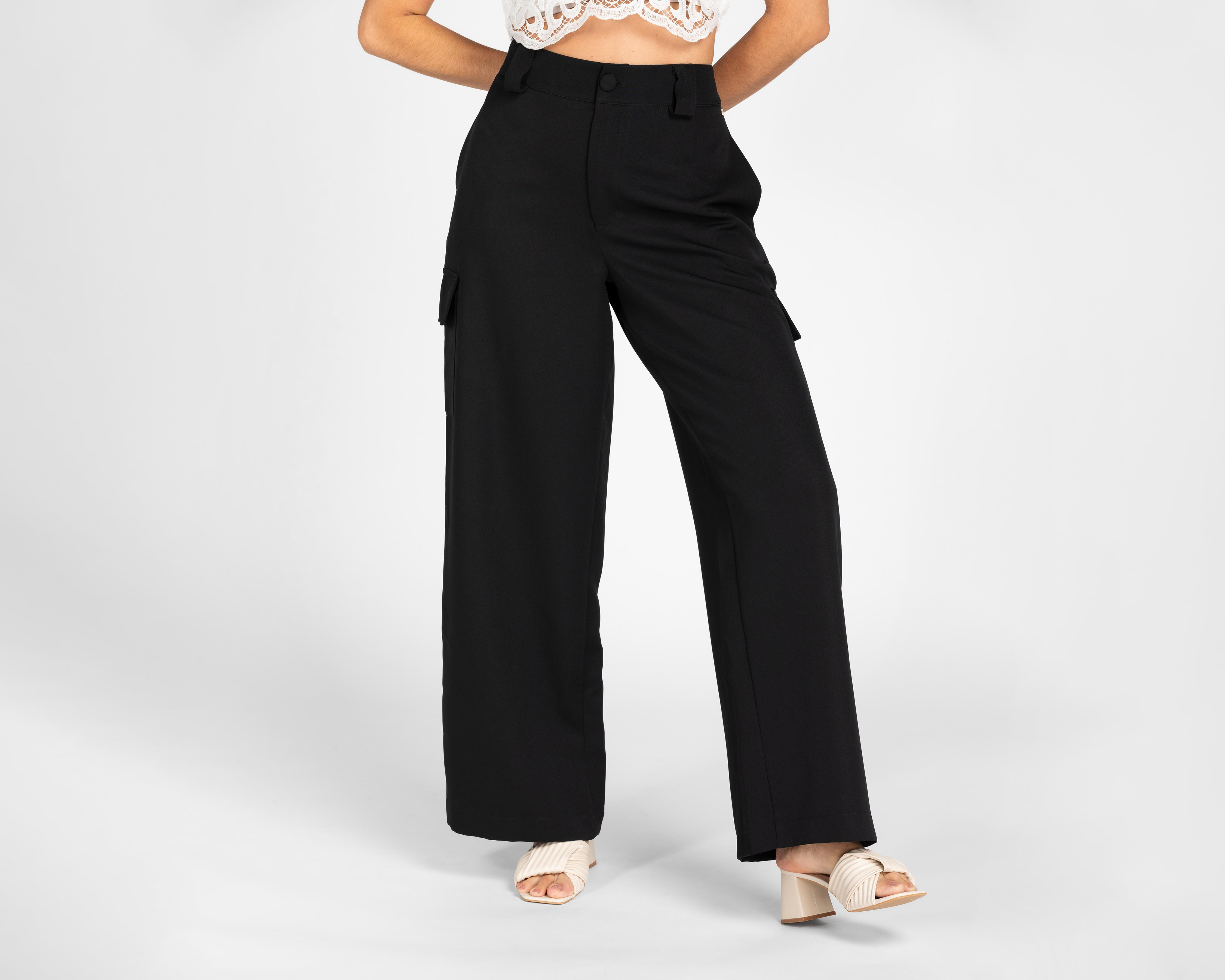 Pantalón Ancho Jennifer Lopez con Bolsas Cargo para Mujer $349