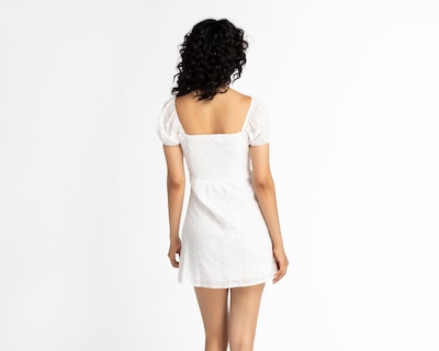 Foto 3 | Vestido Refill Casual Corto Blanco con Bordado