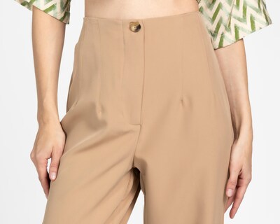 Foto 4 | Pantalón de Vestir Sahara Café para Mujer