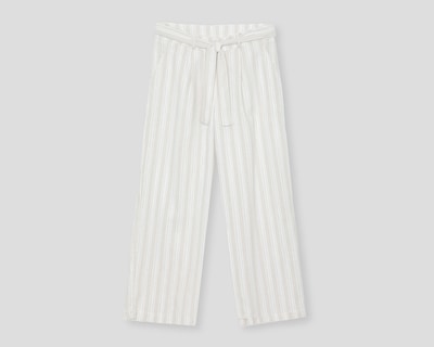 Foto 1 | Pantalón Capri Sahara con Cinturón para Mujer