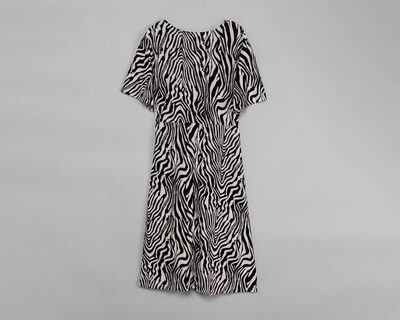 Foto 2 | Vestido Sahara Casual Animal Print Escote Cruzado