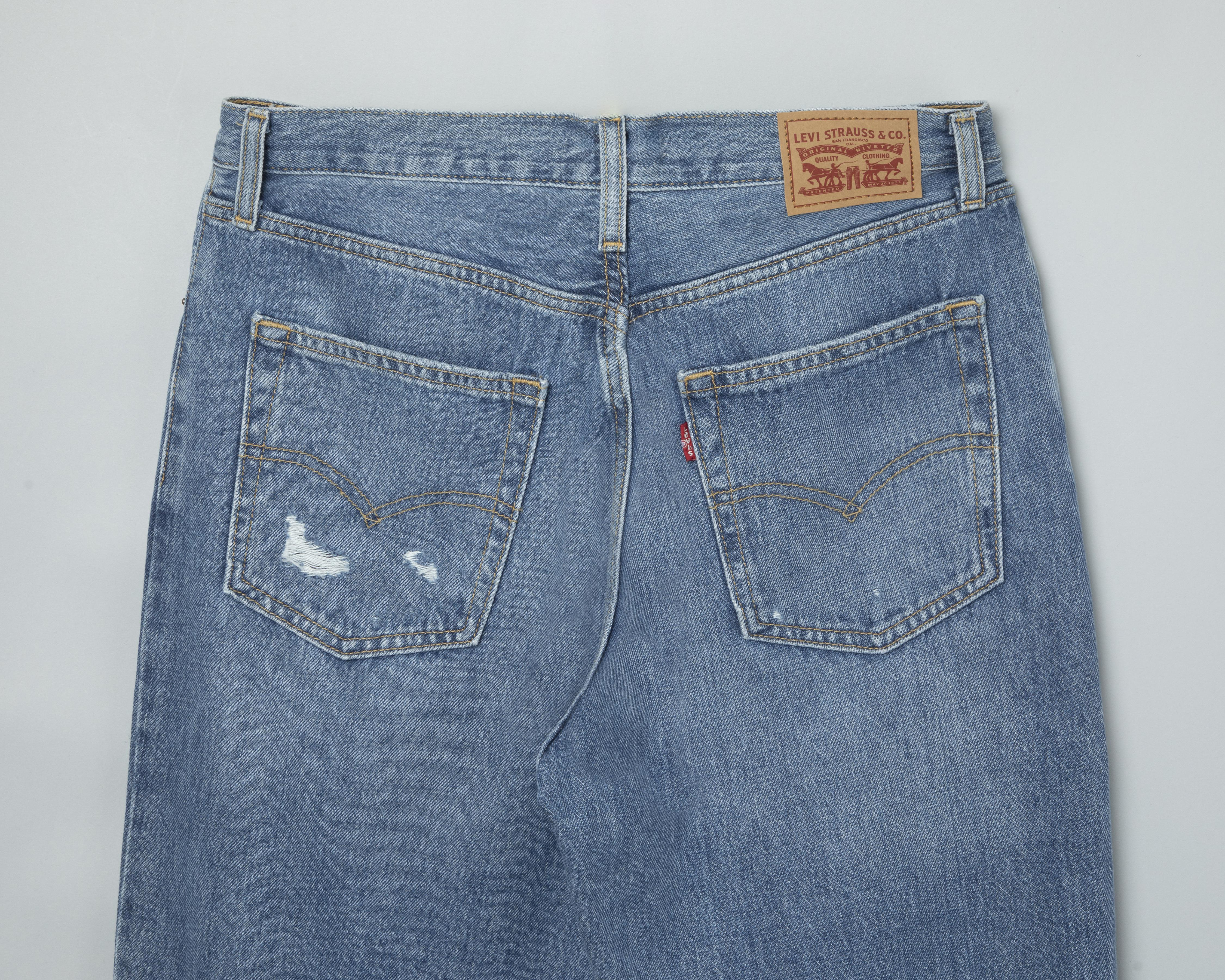 Foto 9 pulgar | Jeans Levi's 94 Baggy con Destrucciones