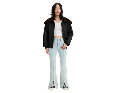 Foto 4 | Jeans Flare Levi's 726 Split Hem para Mujer