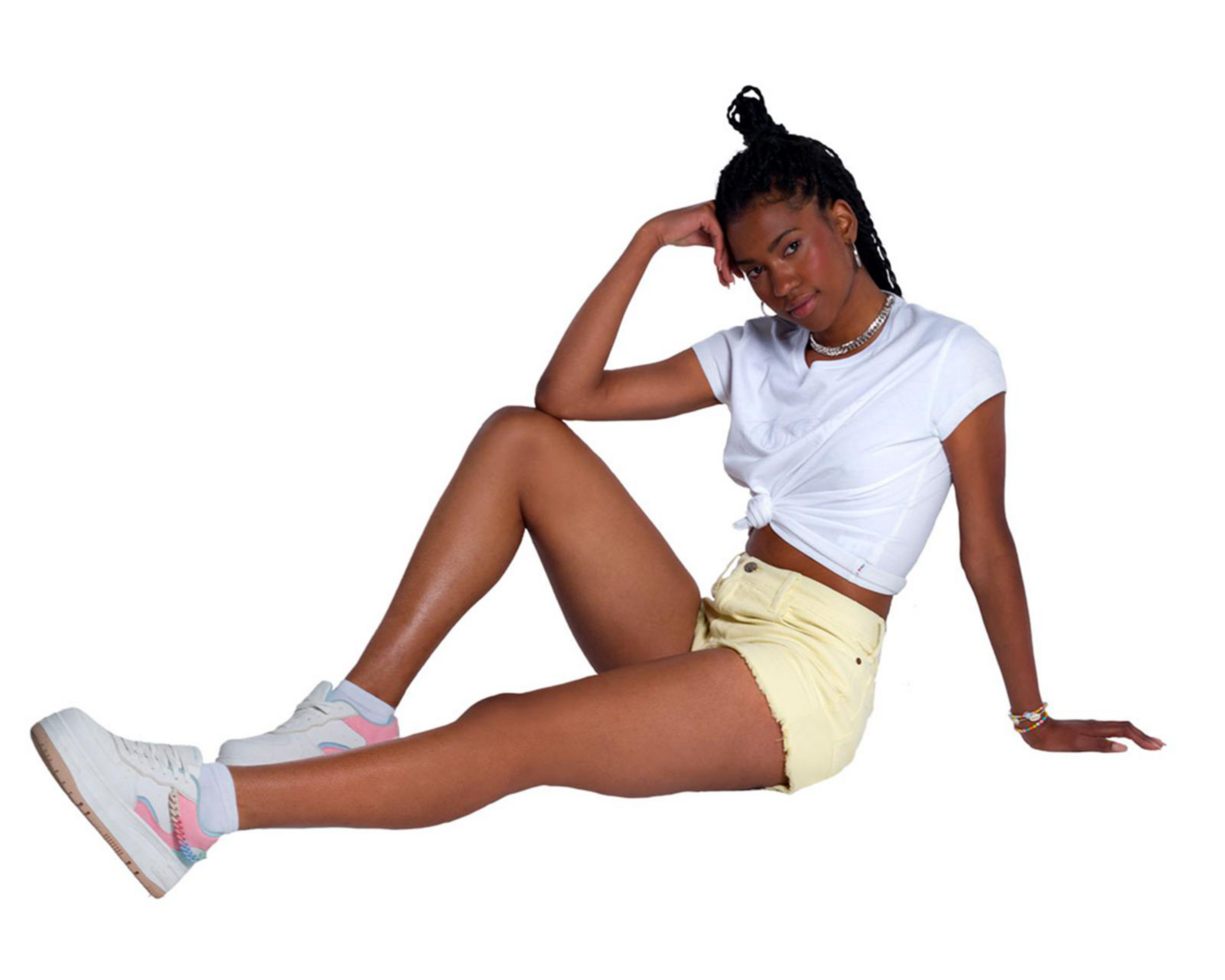 Foto 7 pulgar | Short Oggi Amarillo para Mujer