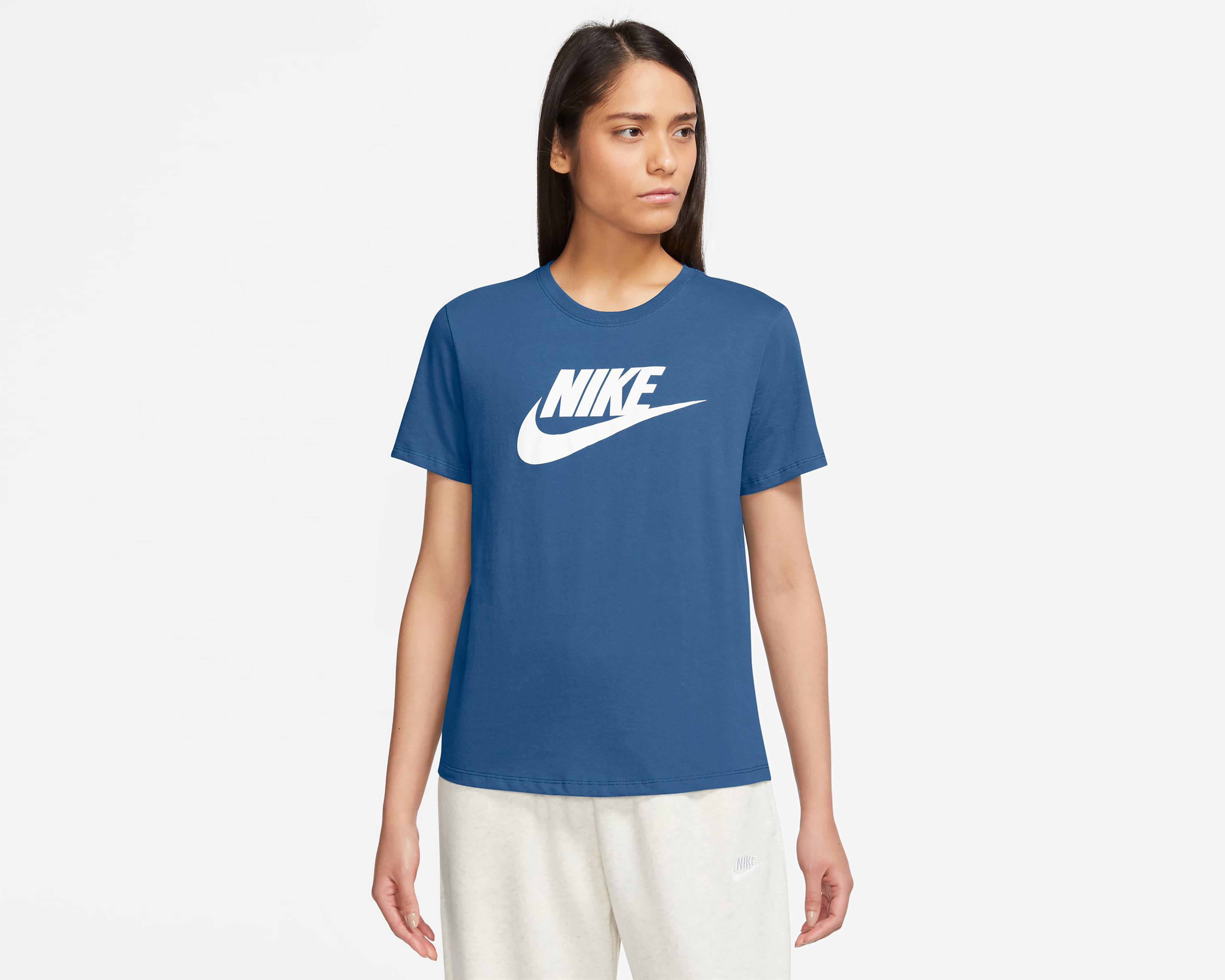 Foto 2 pulgar | Playera de Entrenamieno Nike con Estampado para Mujer