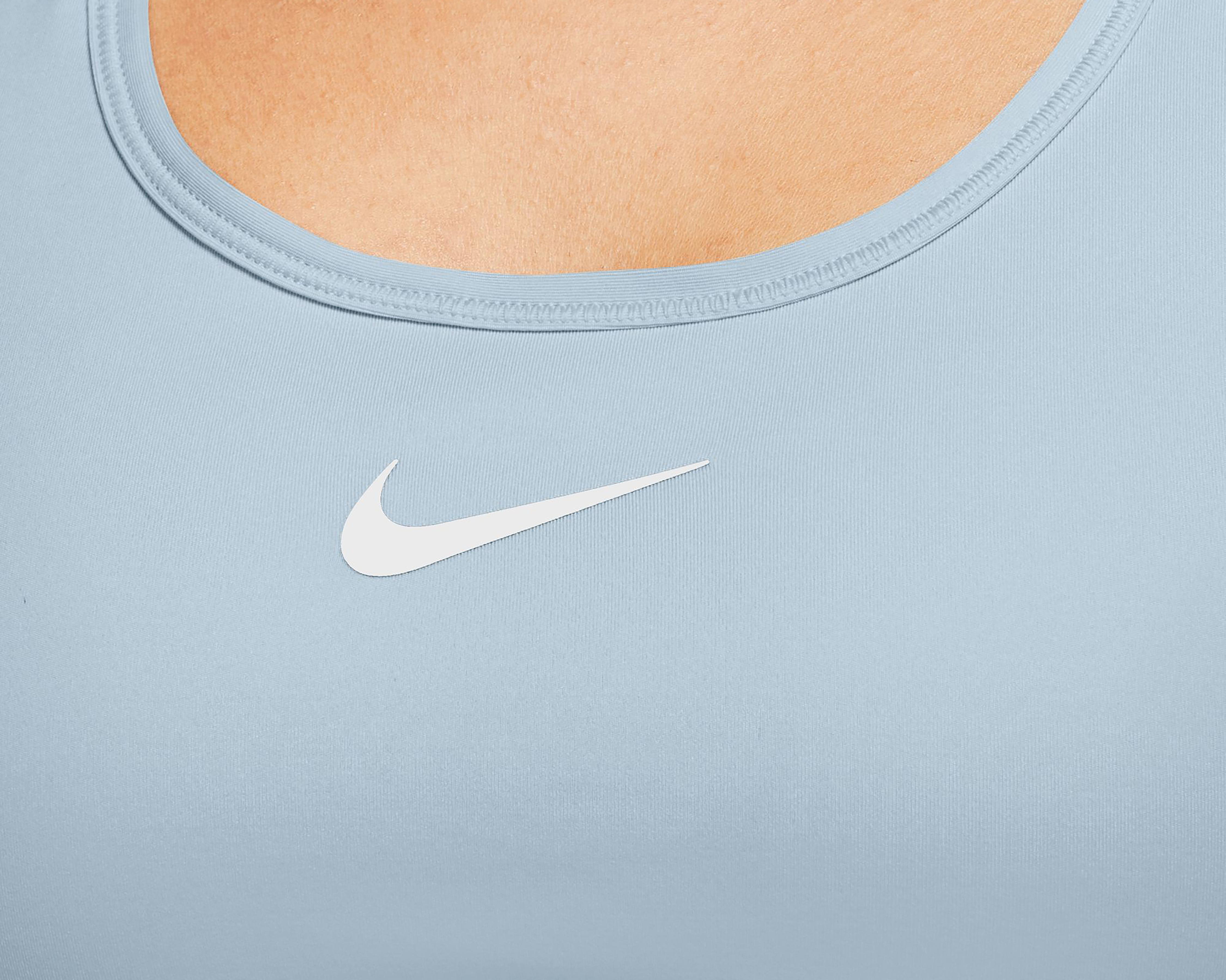 Foto 4 pulgar | Top de Entrenamiento Nike Dri-FIT para Mujer