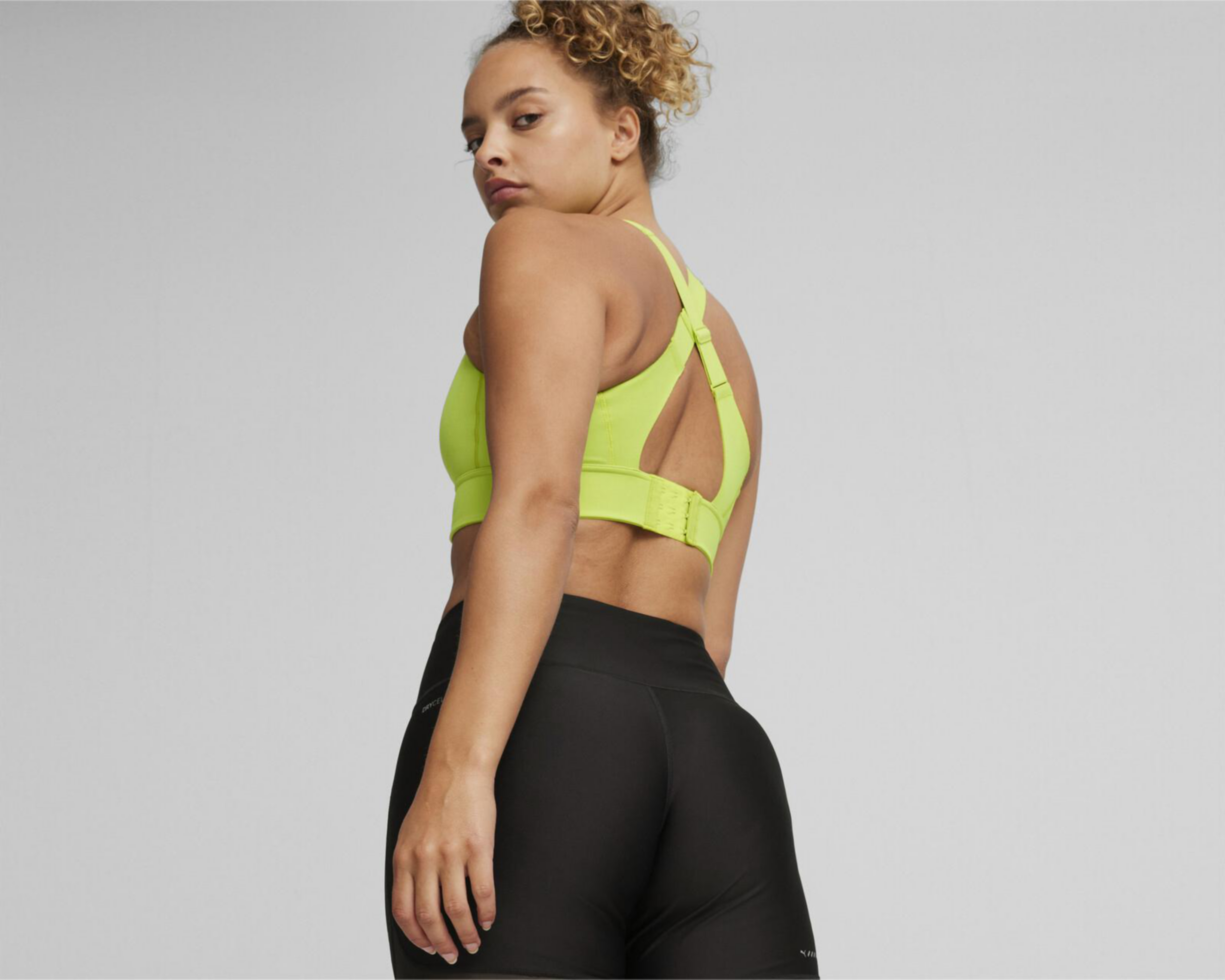 Foto 4 | Top de Entrenamiento Puma Ultraform para Mujer