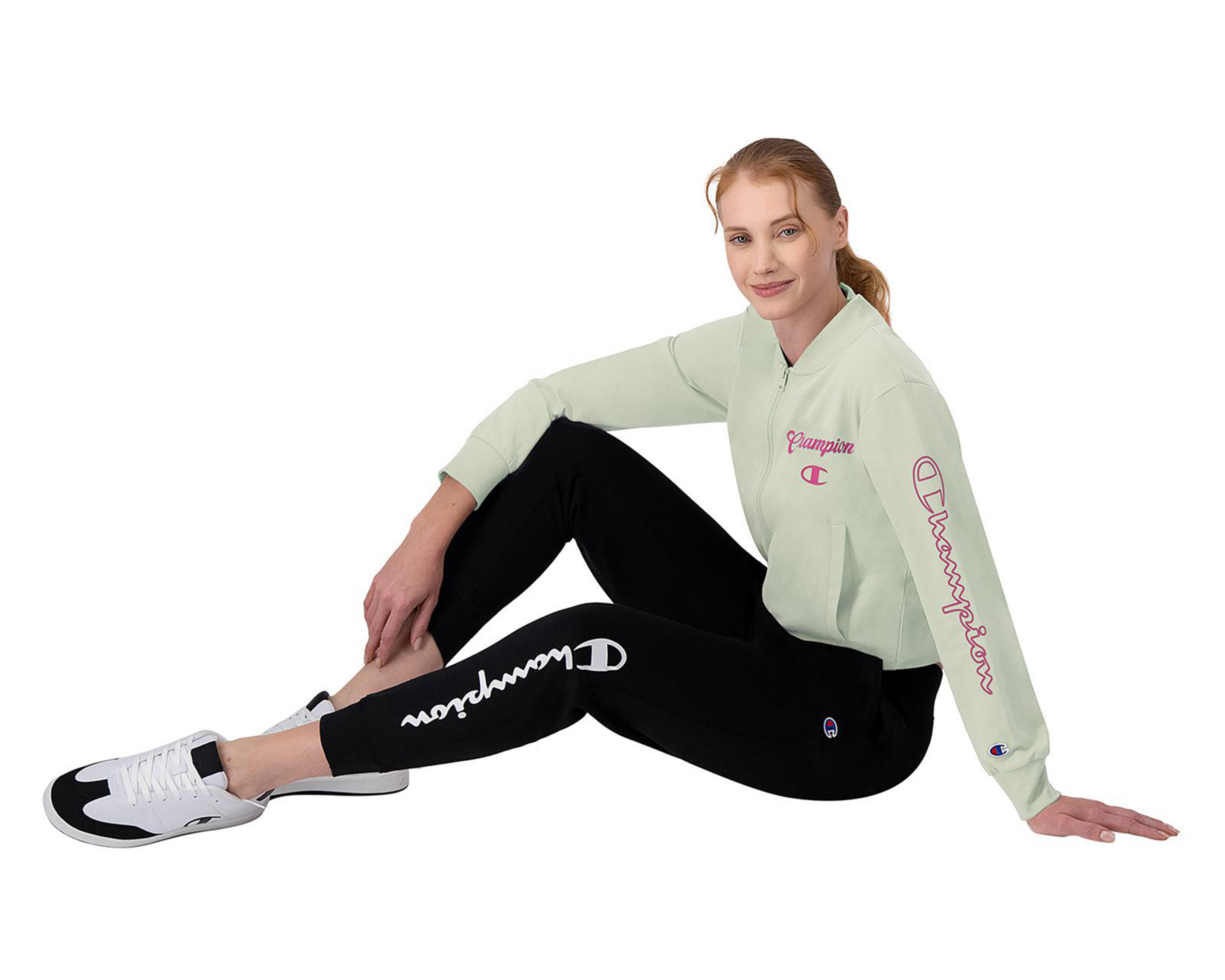 Foto 4 pulgar | Chamarra de Entrenamiento Champion para Mujer