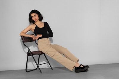 Foto 2 | Pantalón Casual Thinner con Bolsas Cargo