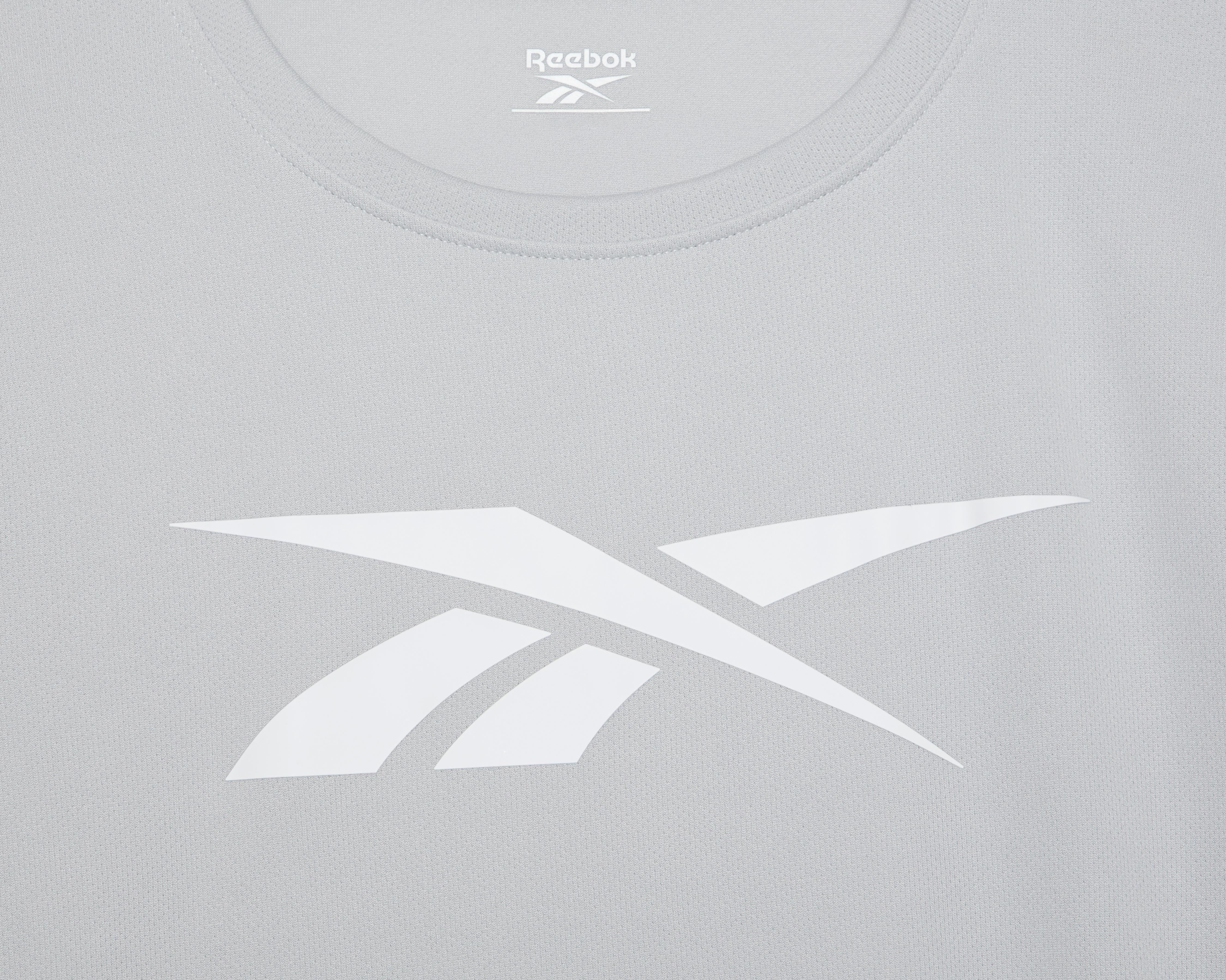 Foto 4 pulgar | Playera Deportiva Reebok para Mujer