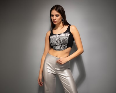 Foto 2 | Crop Top Iron Maiden Estampado para Mujer