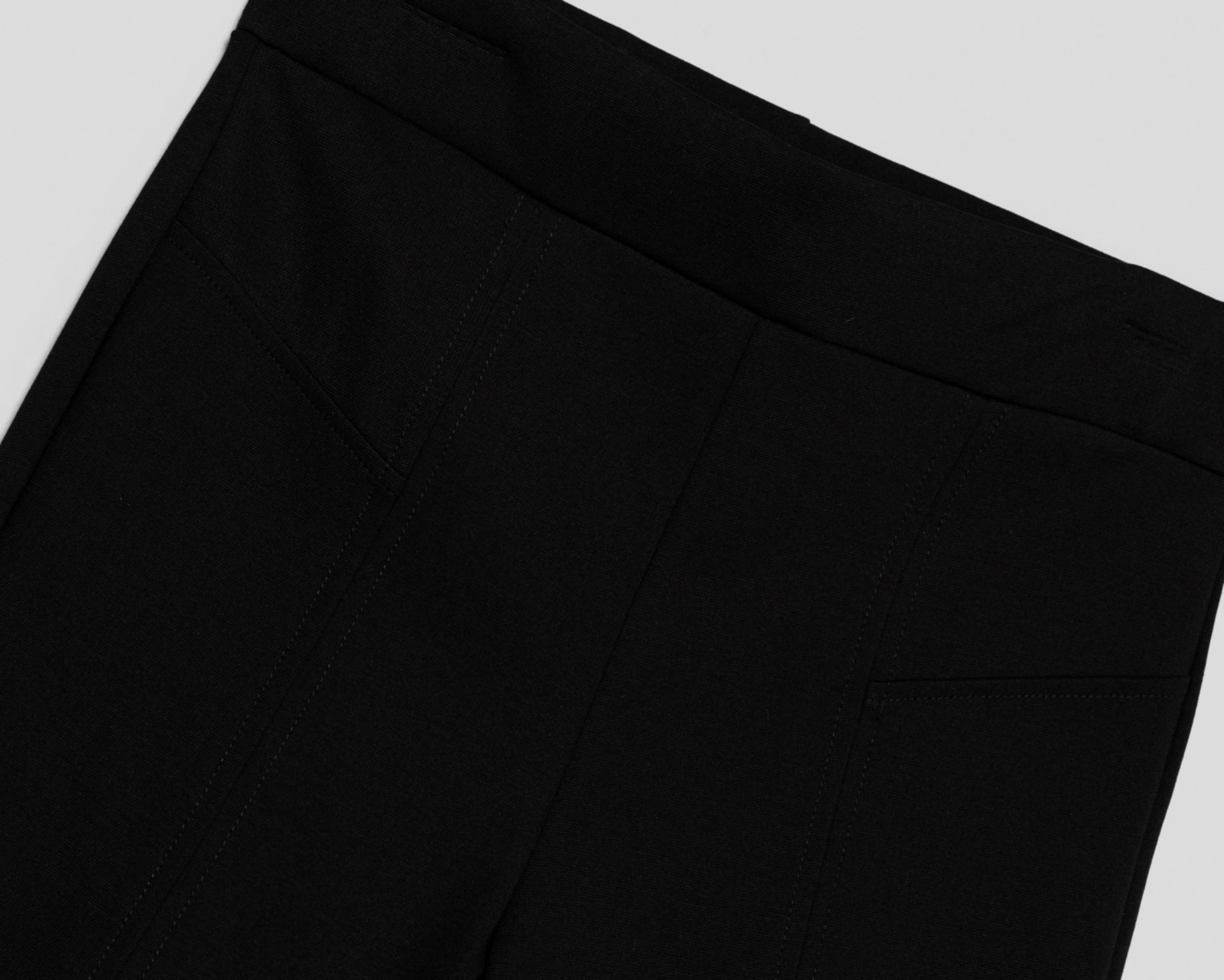 Foto 4 pulgar | Leggings Acampanados Sahara para Mujer