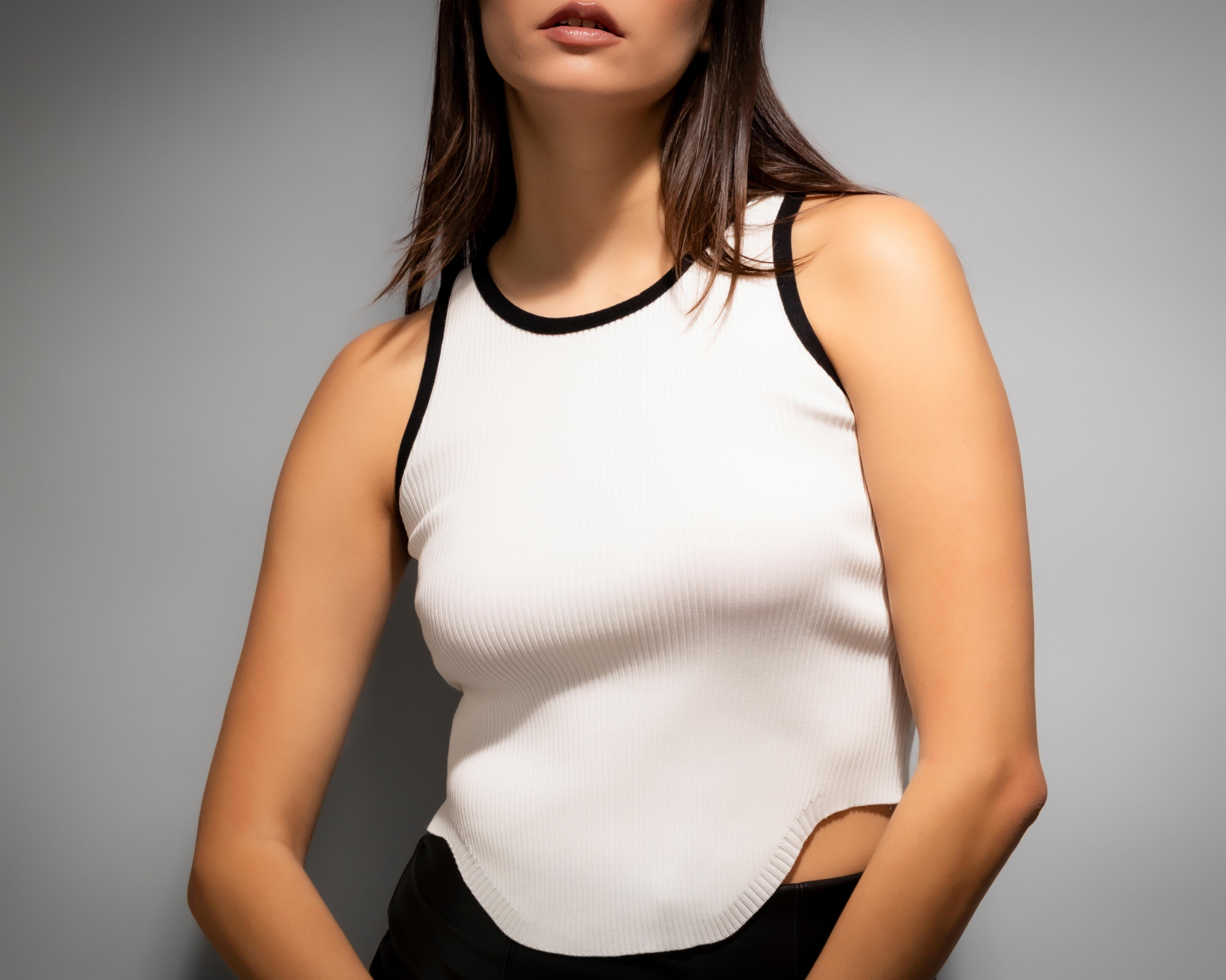 Foto 5 pulgar | Playera sin Mangas Strona para Mujer