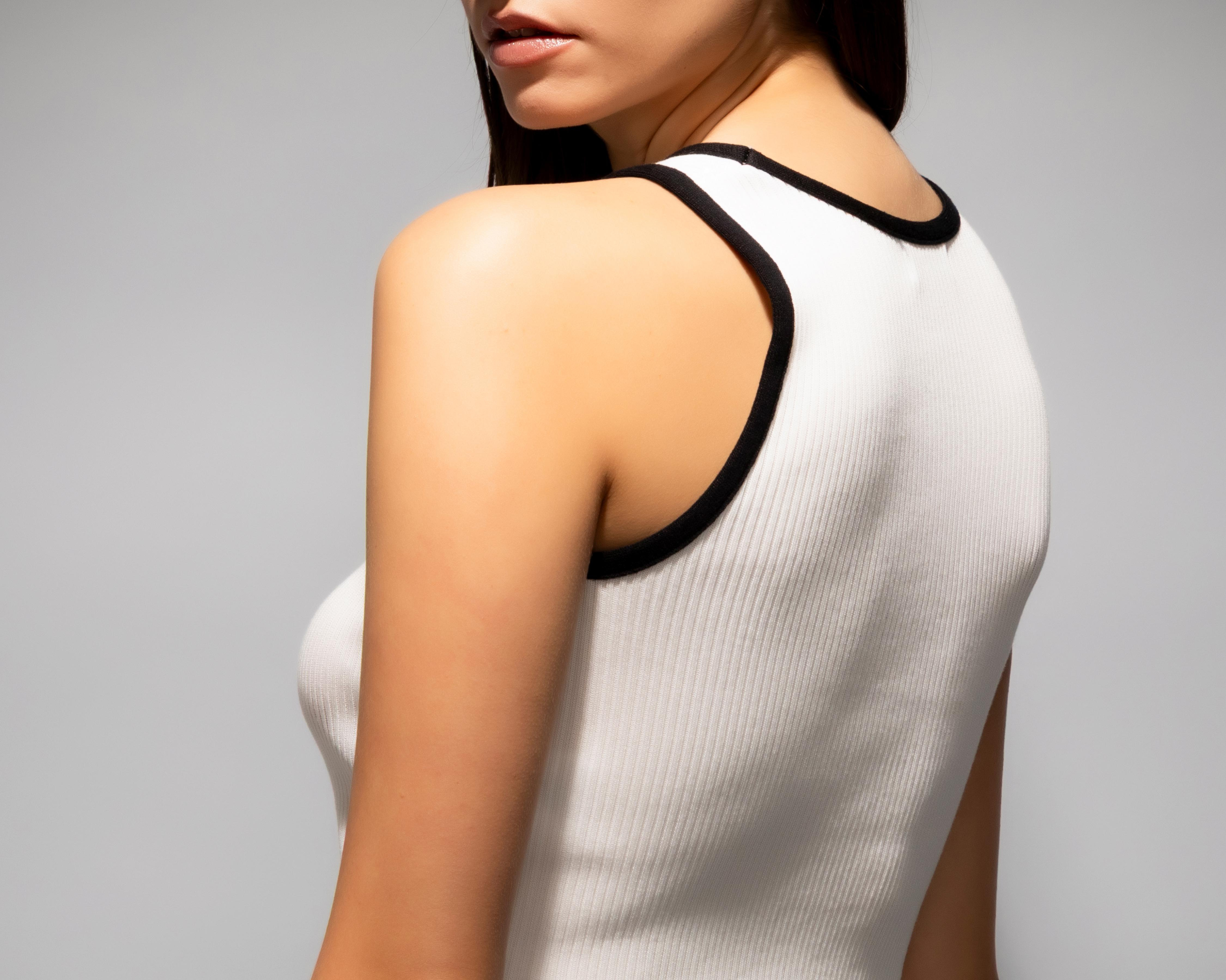 Foto 6 pulgar | Playera sin Mangas Strona para Mujer