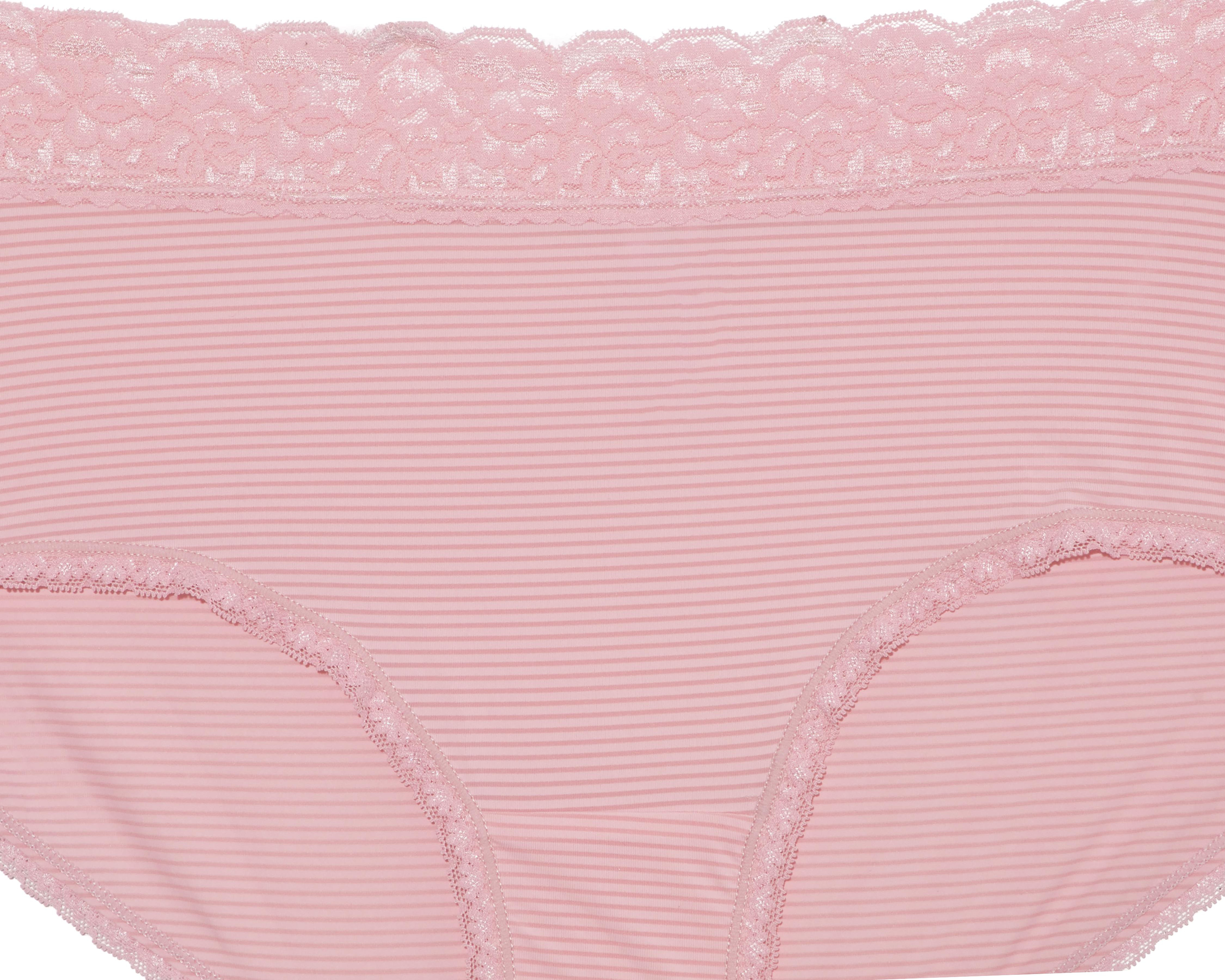 Foto 4 pulgar | Pantaleta con Encaje Beauty Secret para Mujer 3 Piezas