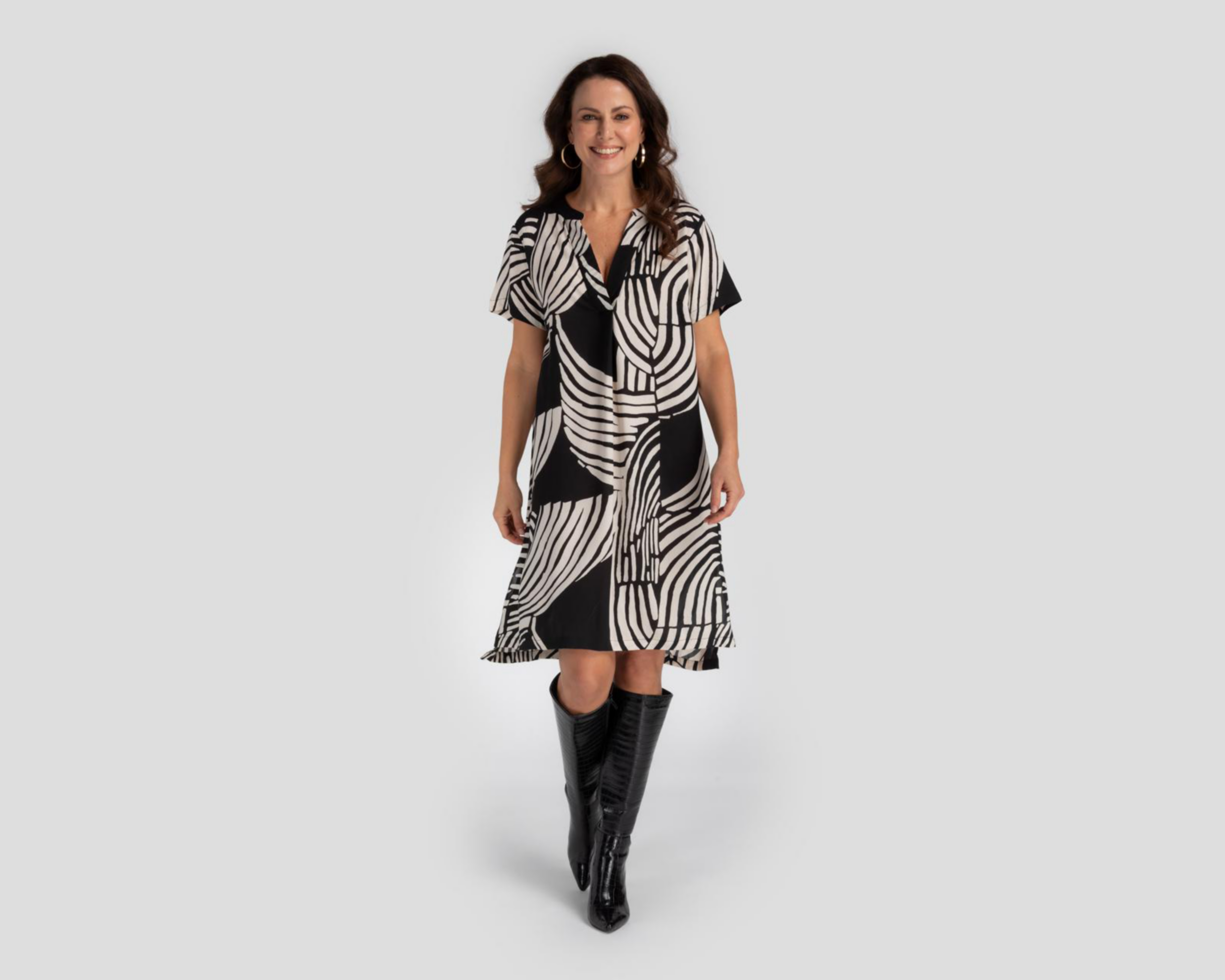 Foto 2 pulgar | Vestido Casual Sahara Manga Corta Escote V para Mujer