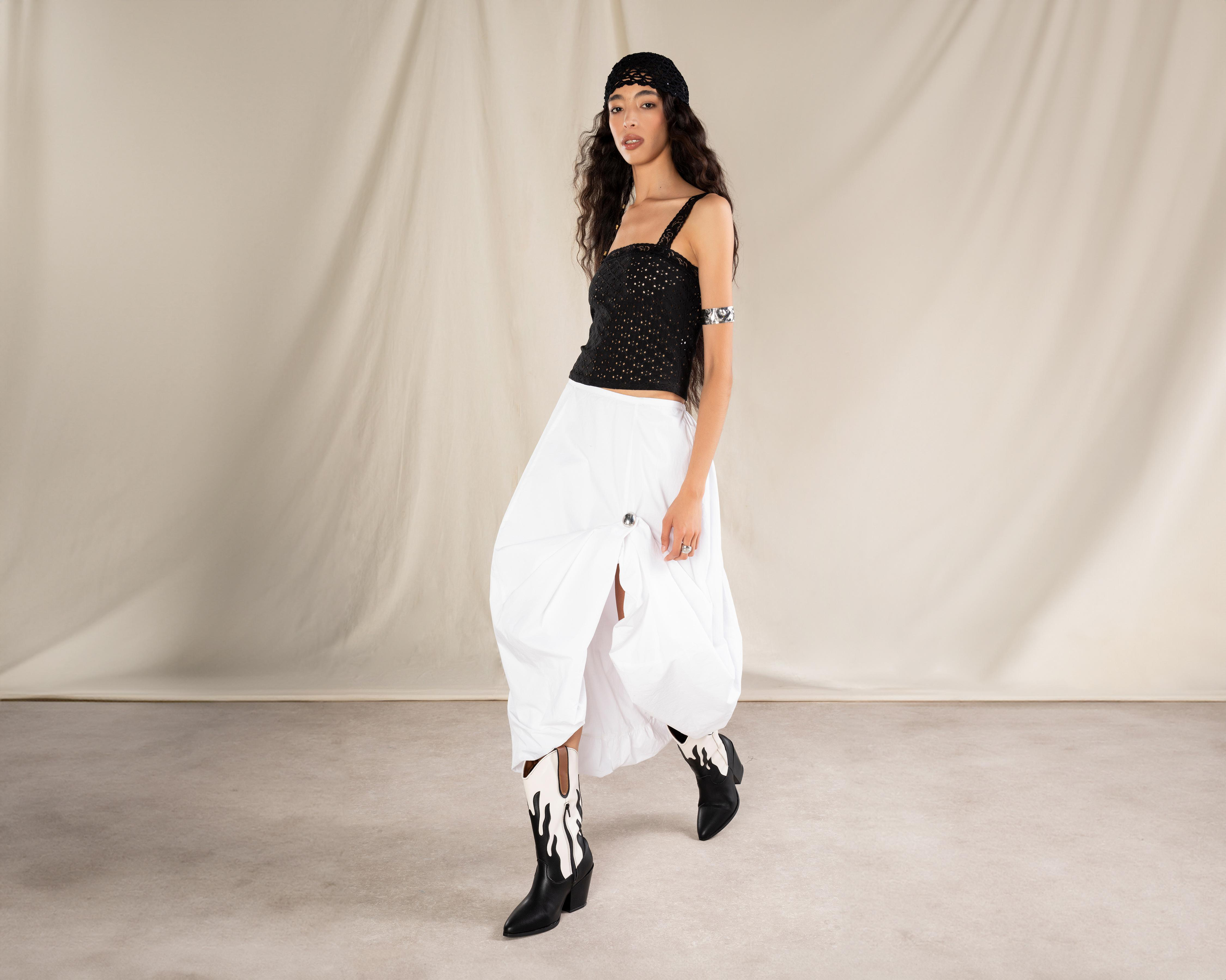 Foto 2 pulgar | Blusa con Eyelet Strona para Mujer