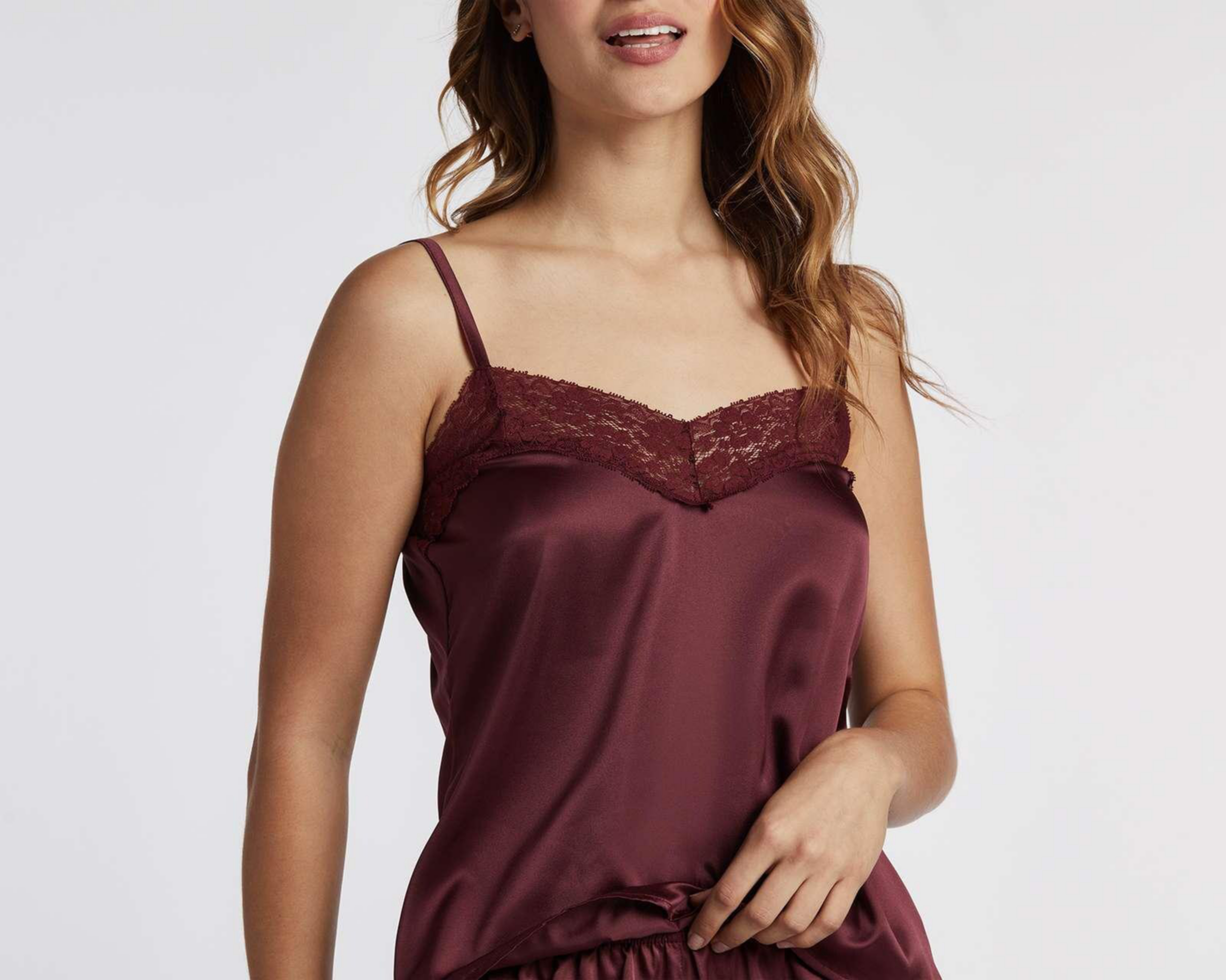 Foto 4 pulgar | Pijama Jennifer Lopez