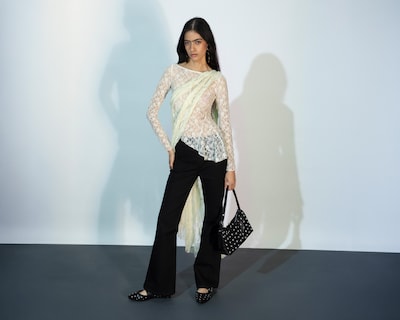Foto 1 | Jeans Flare Strona para Mujer