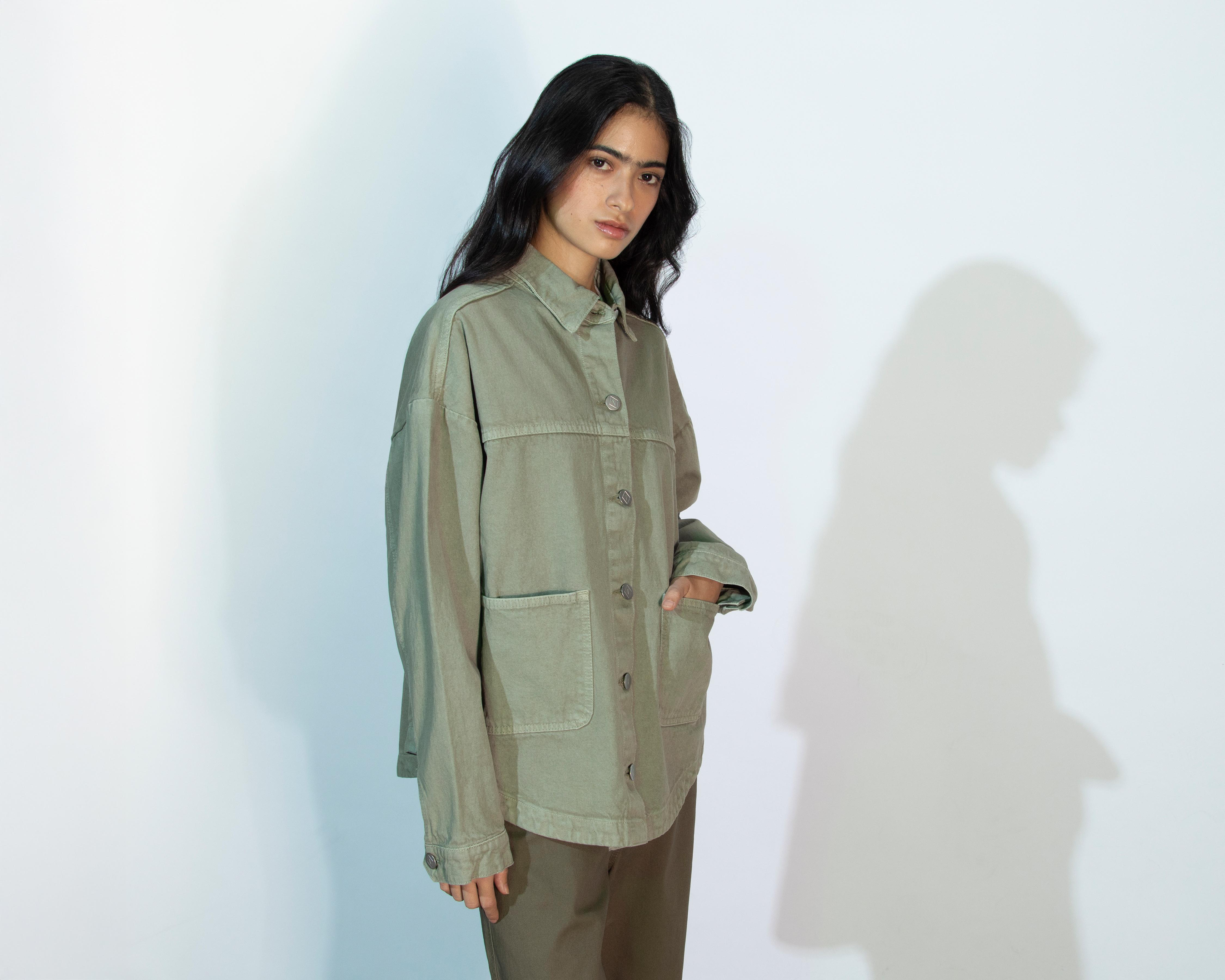 Foto 3 pulgar | Camisa Strona Verde para Mujer