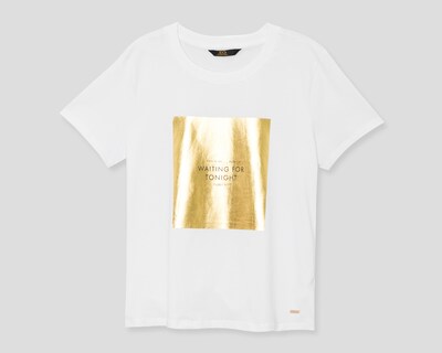 Foto 1 | Playera Manga Corta Jennifer Lopez para Mujer