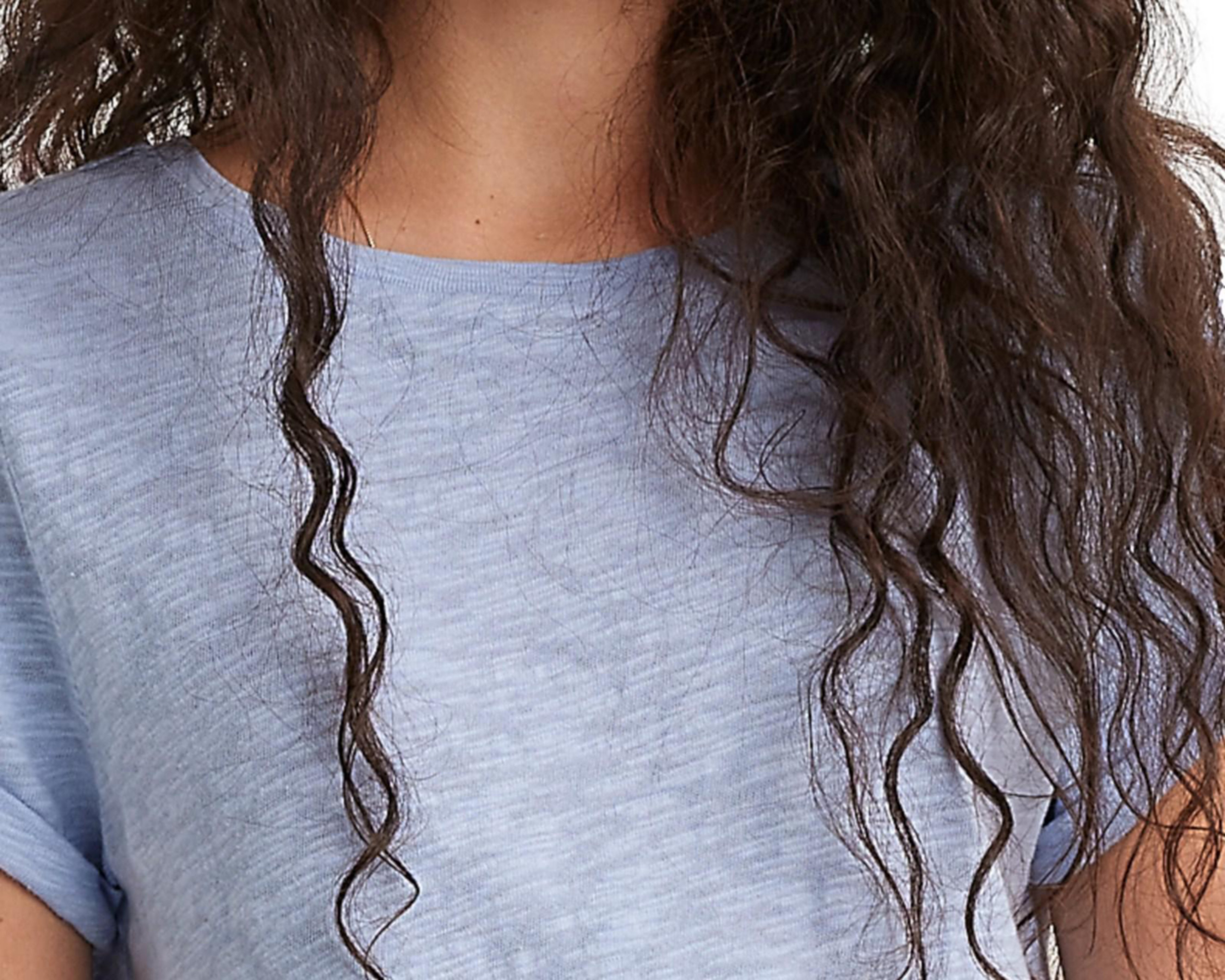 Foto 4 pulgar | Playera Levi's Manga Corta para Mujer
