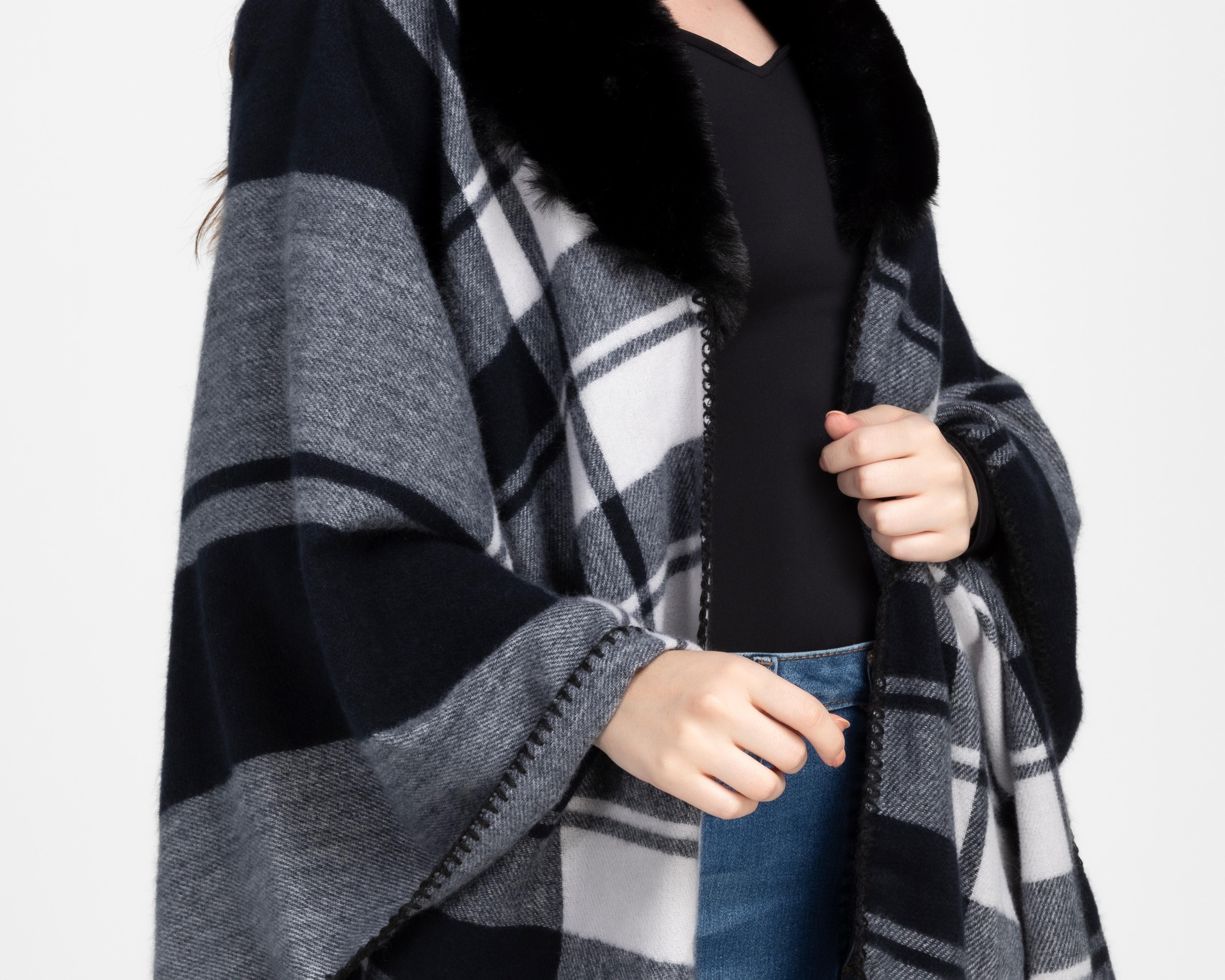 Foto 5 pulgar | Capa con Peluche Sahara para Mujer