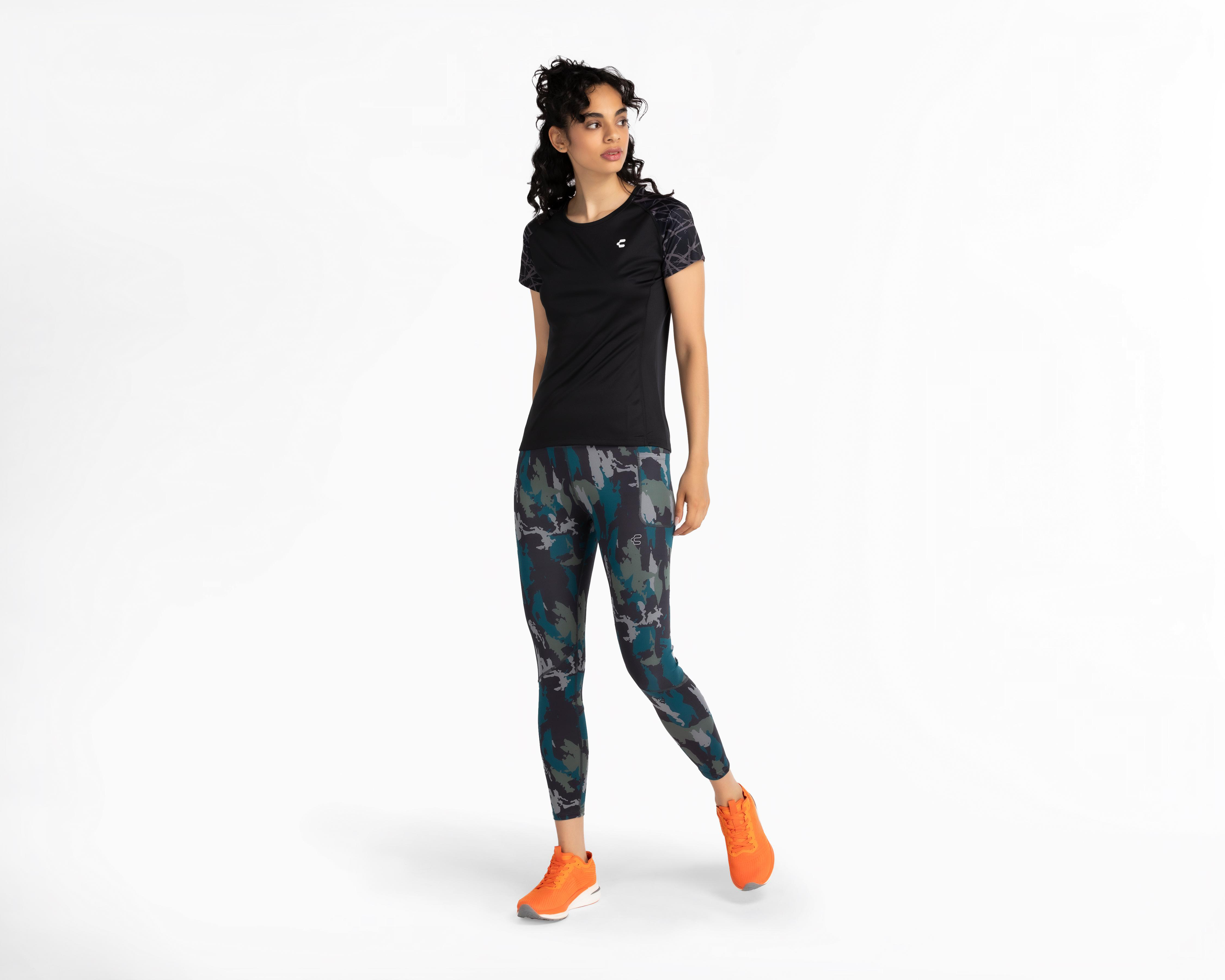 Foto 2 | Playera de Entrenamiento Charly para Mujer