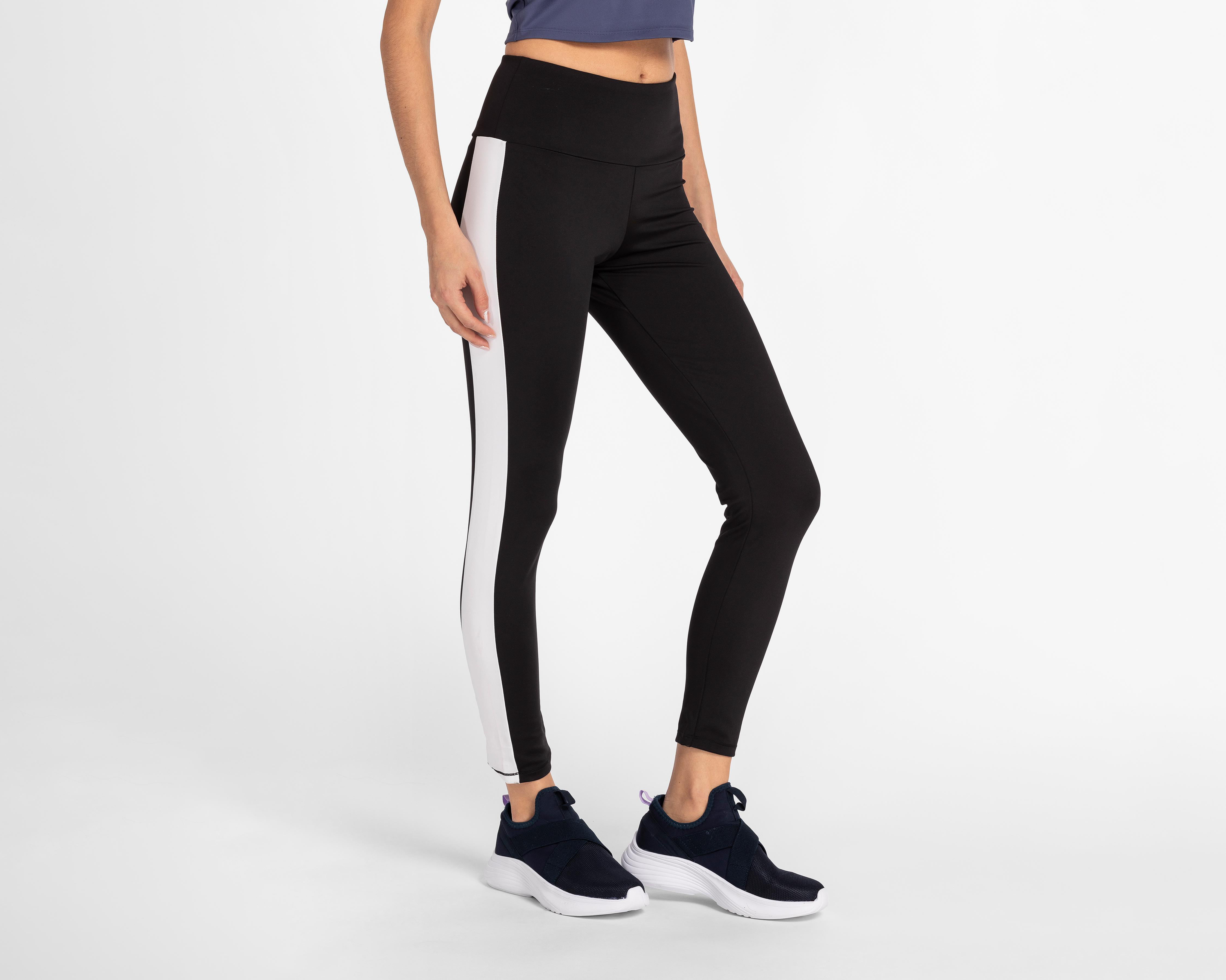 Foto 2 pulgar | Leggins de Entrenamiento Champion para Mujer