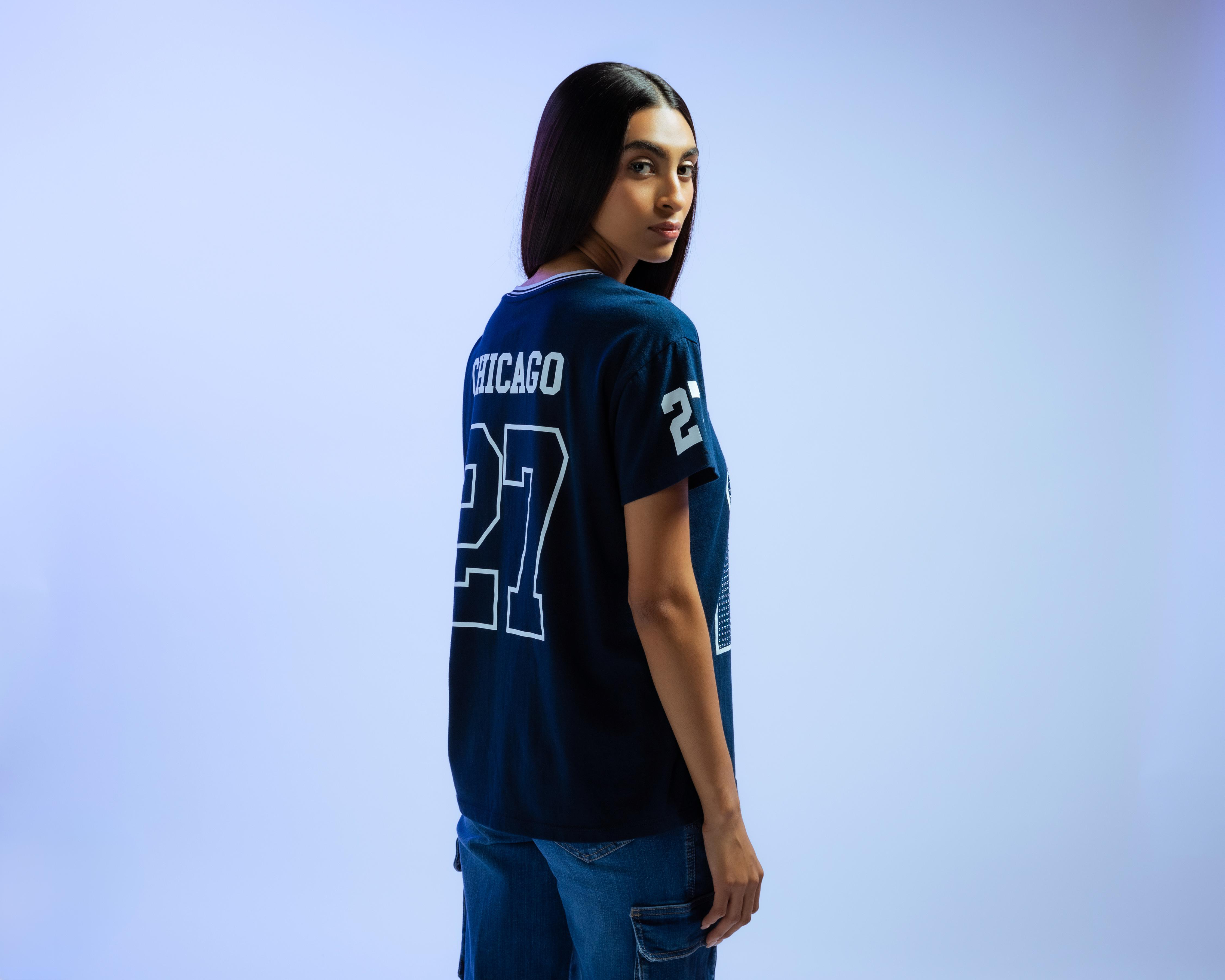 Foto 4 pulgar | Playera Cuello V Strona Juvenil