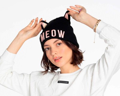 Foto 1 | Gorro 18 Forever