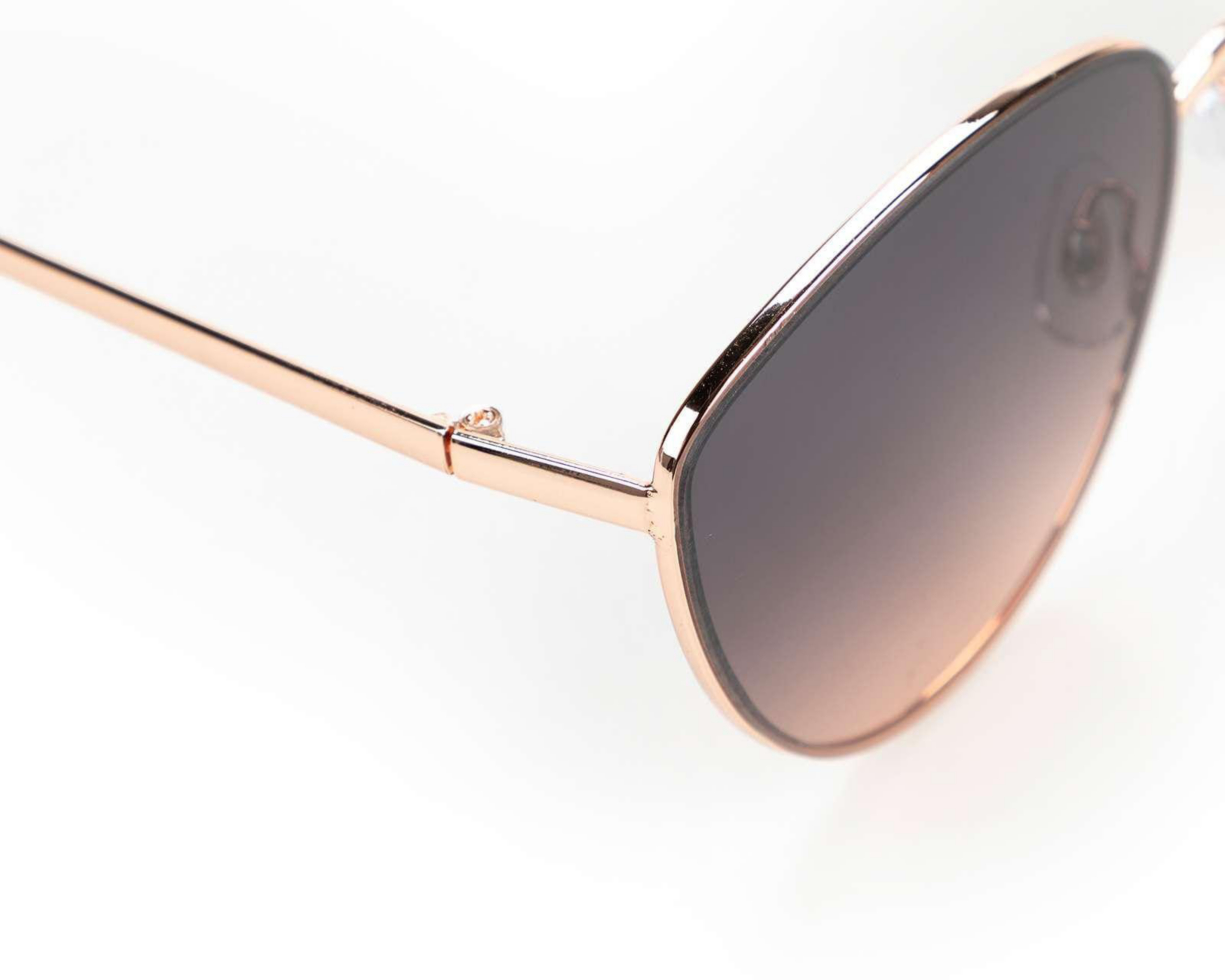 Foto 5 pulgar | Lentes de Sol Thinner Cat Eye Rose Gold