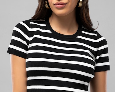 Foto 4 | Playera Jennifer Lopez de Rayas para Mujer