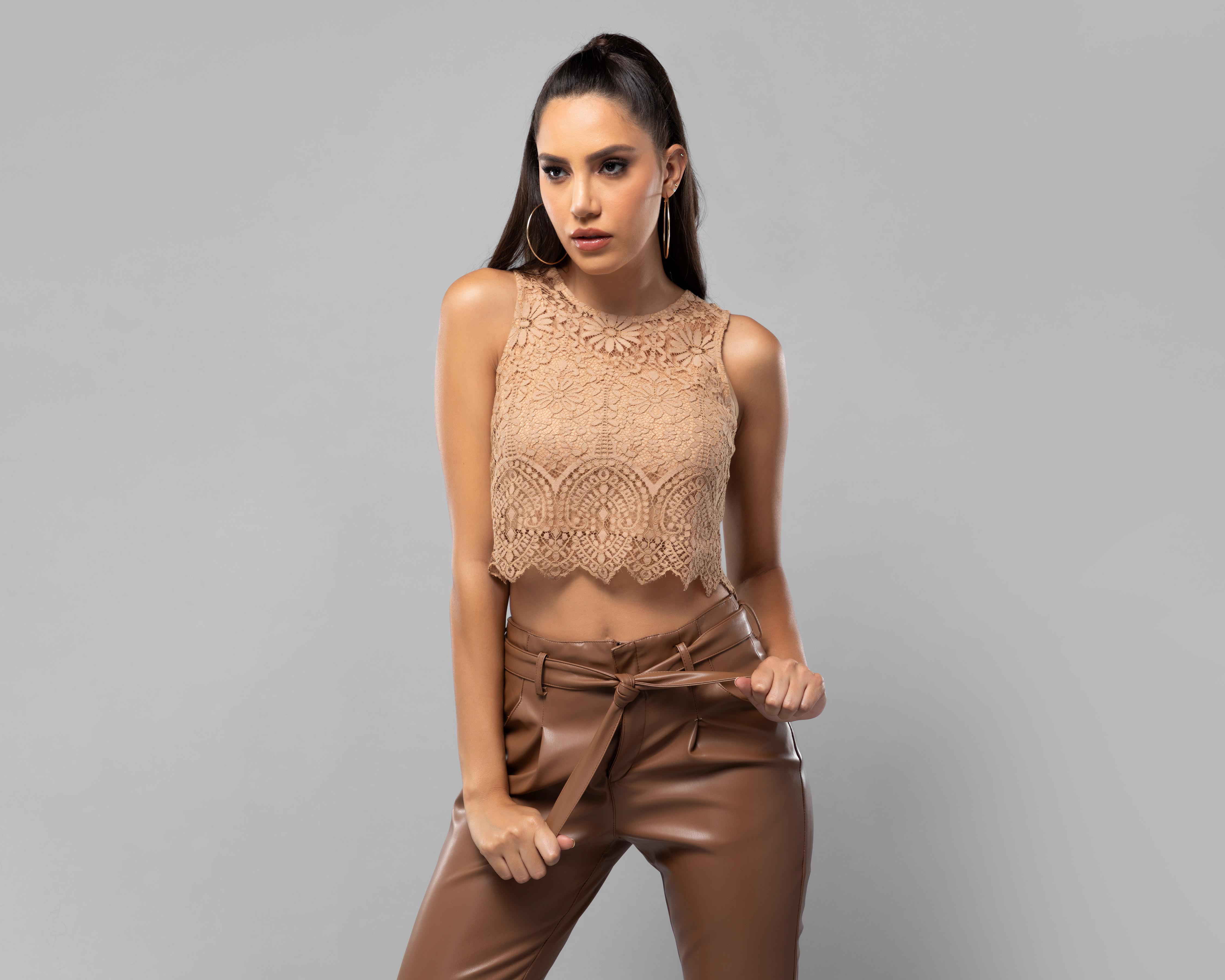 Foto 2 pulgar | Blusa Jennifer Lopez con Encaje para Mujer