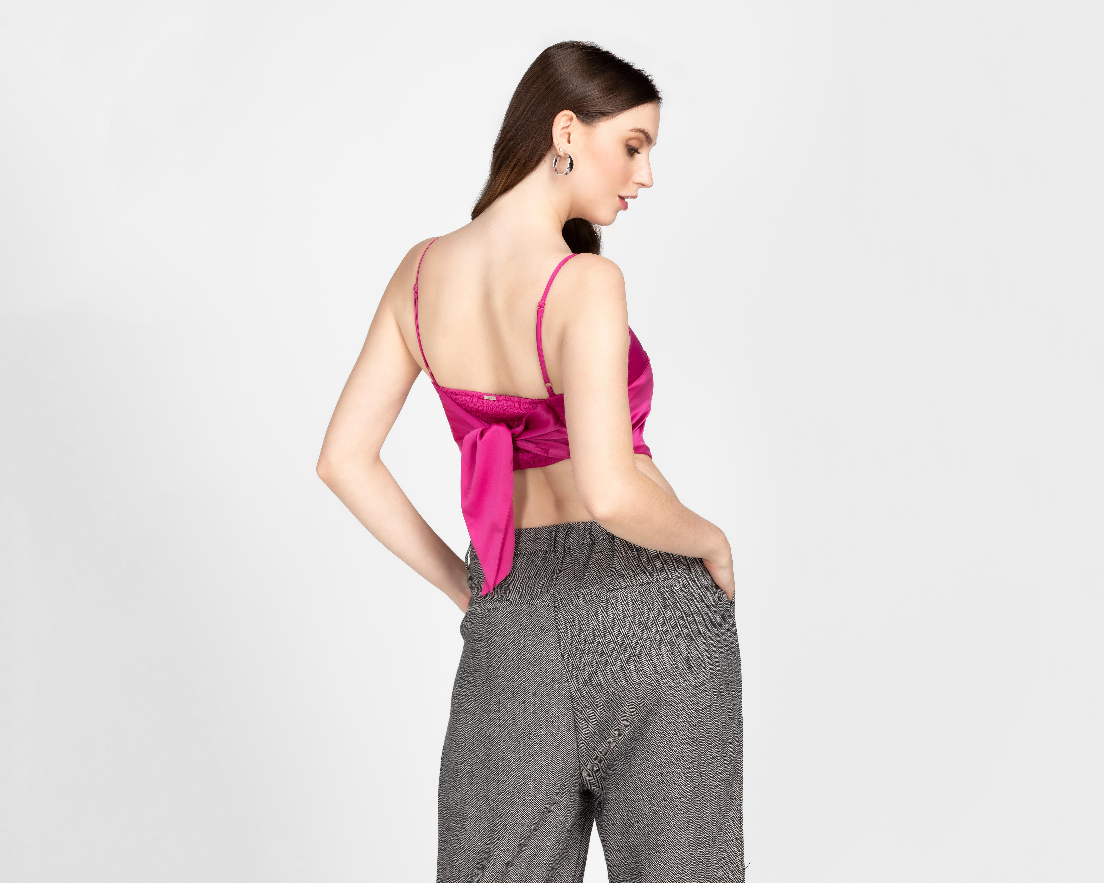 Foto 4 pulgar | Crop Top Bebe Rosa para Mujer