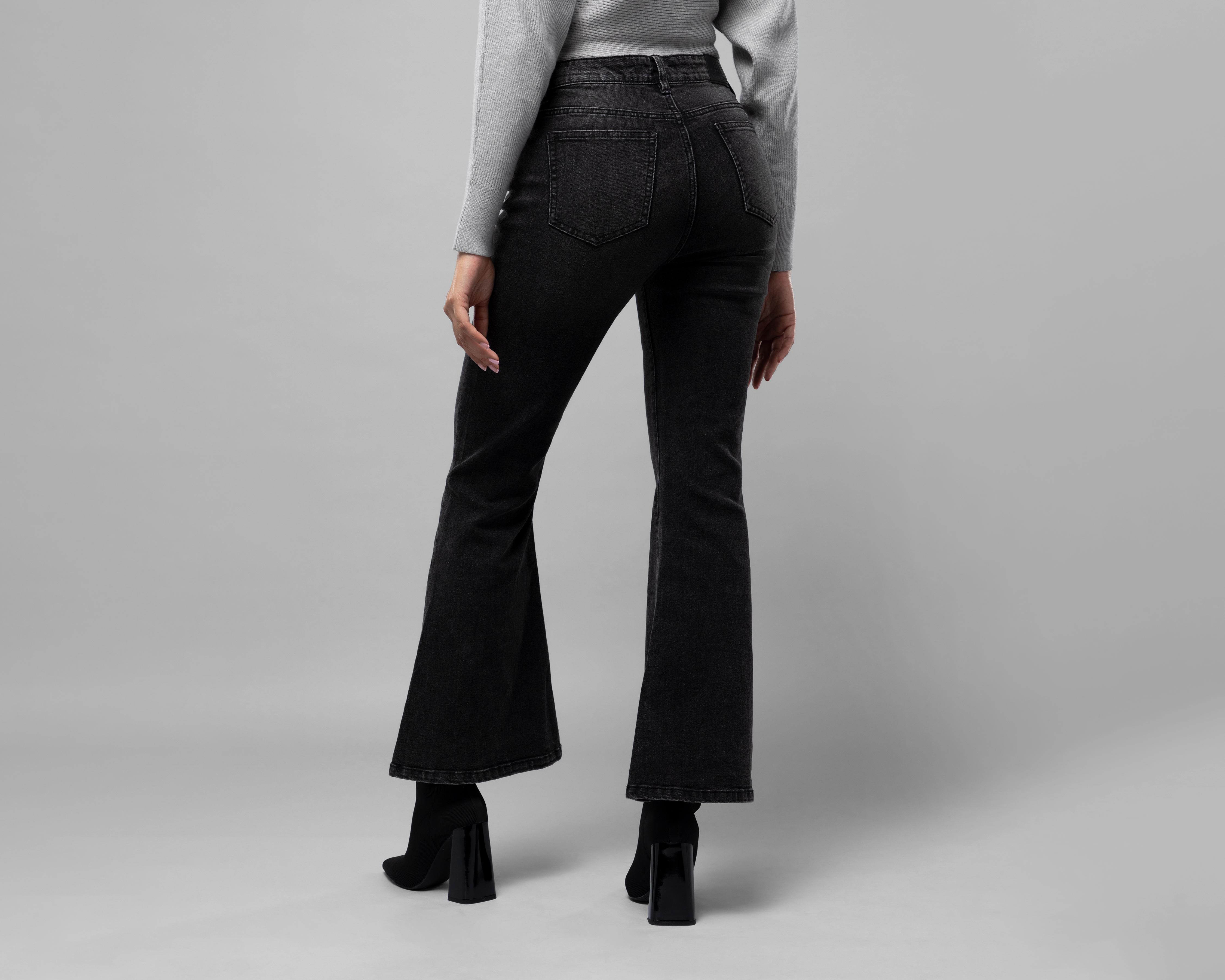 Foto 4 pulgar | Jeans Flare Jennifer Lopez para Mujer